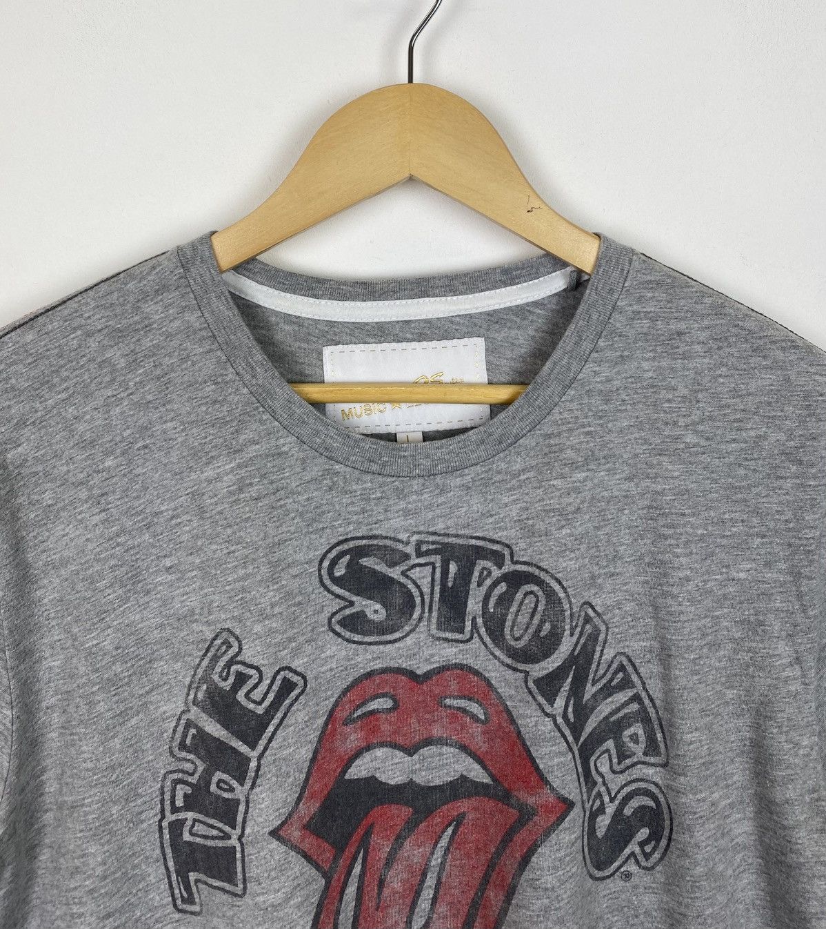 Band Tees Rolling Stones In Concert 2011 Band Tour T-Shirt Size L Y2K Size US L / EU 52-54 / 3 - 2 Thumbnail