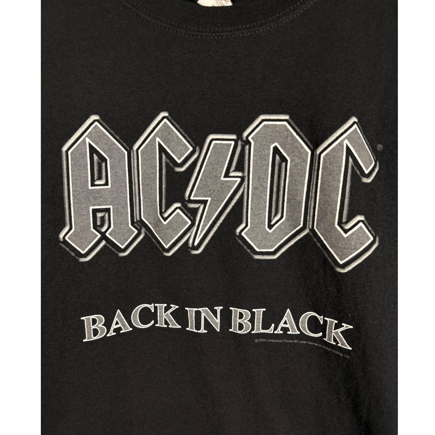 Anvil AC/DC Back in Black Cutoff Cropped Metal Rock T-Shirt Size S Size S / US 4 / IT 40 - 2 Thumbnail