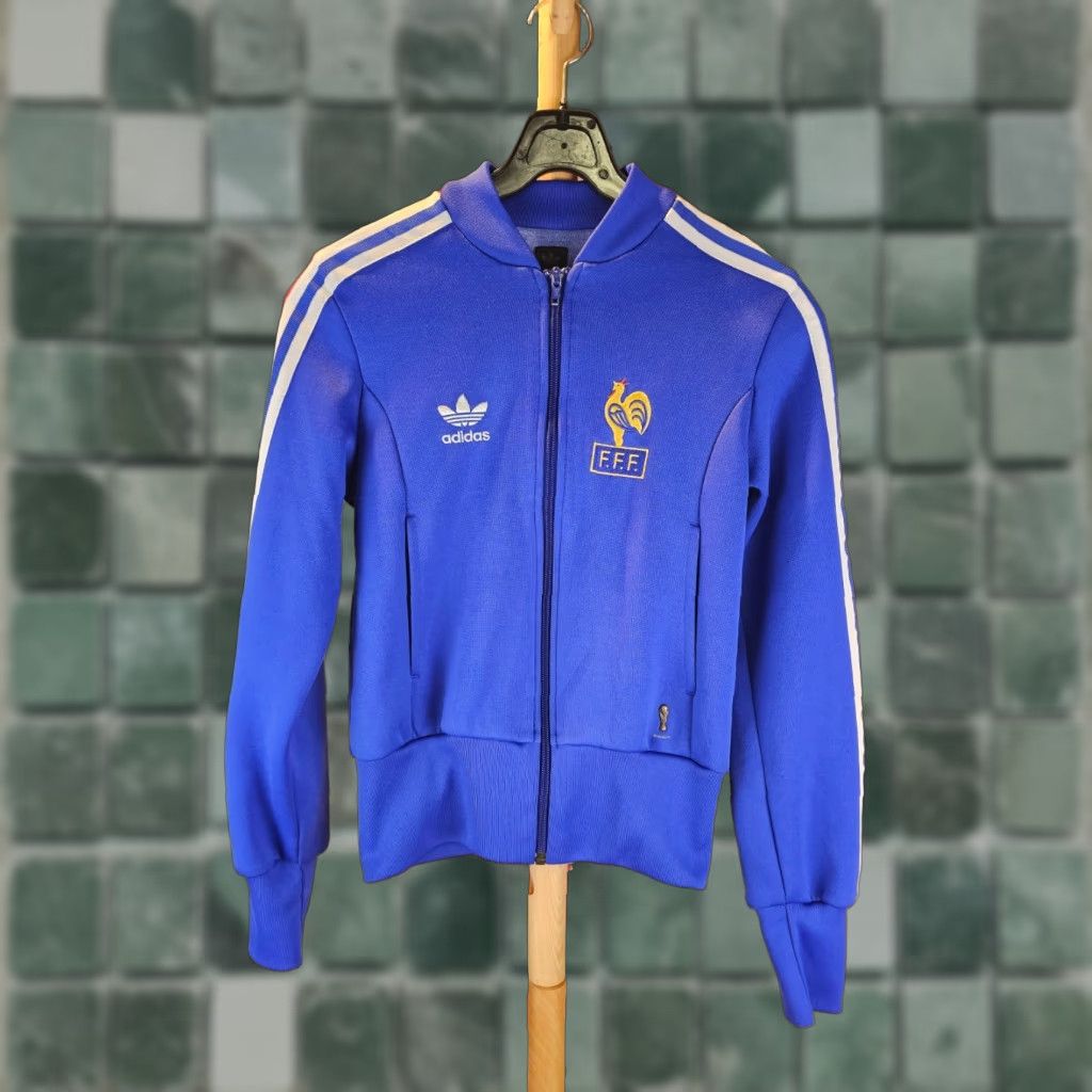 Adidas VINTAGE adidas TREFOIL FIFA FRANCE TRACK TOP JACKET WOMEN'S XS BLUE Size XS / US 0-2 / IT 36-38 - 1 Thumbnail