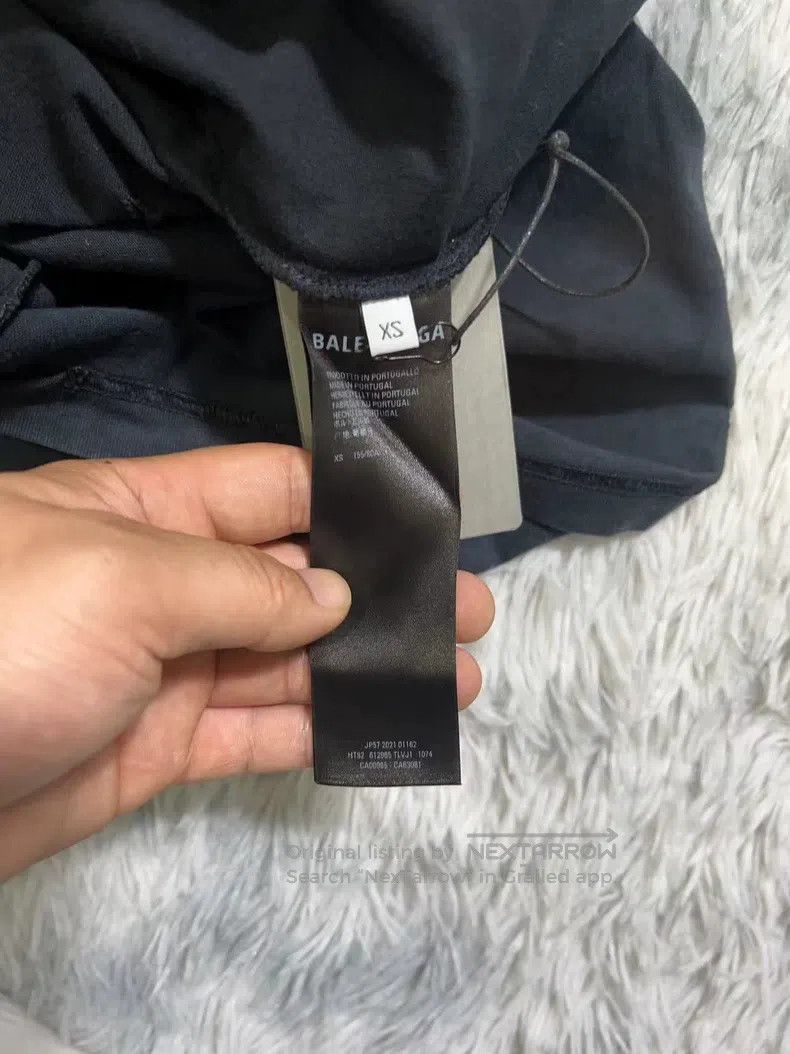 Balenciaga Balenciaga Distressed Short Sleeve Size US XS / EU 42 / 0 - 3 Thumbnail