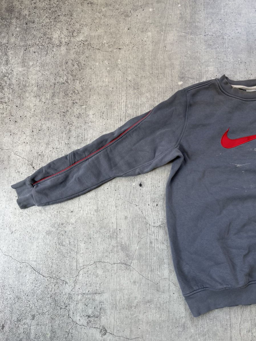 Nike Vintage 90s Nike Distressed Sweatshirt Y2K Size US S / EU 44-46 / 1 - 3 Thumbnail