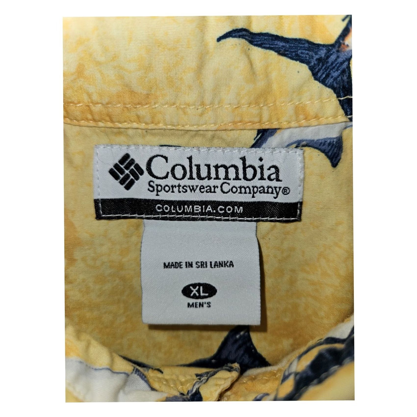 Vintage Columbia Yellow Marlins Fishing Vacation Button Down Short Sleeve Men's XL Size US 36 / EU 52 - 2 Thumbnail