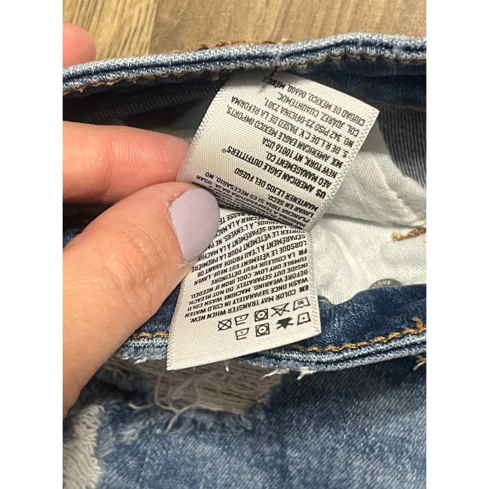 American Eagle Outfitters American Eagle Shorts Women's Size 4 Blue Denim Cut Off Distressed Stretch Size 27" / US 4 / IT 40 - 7 Thumbnail