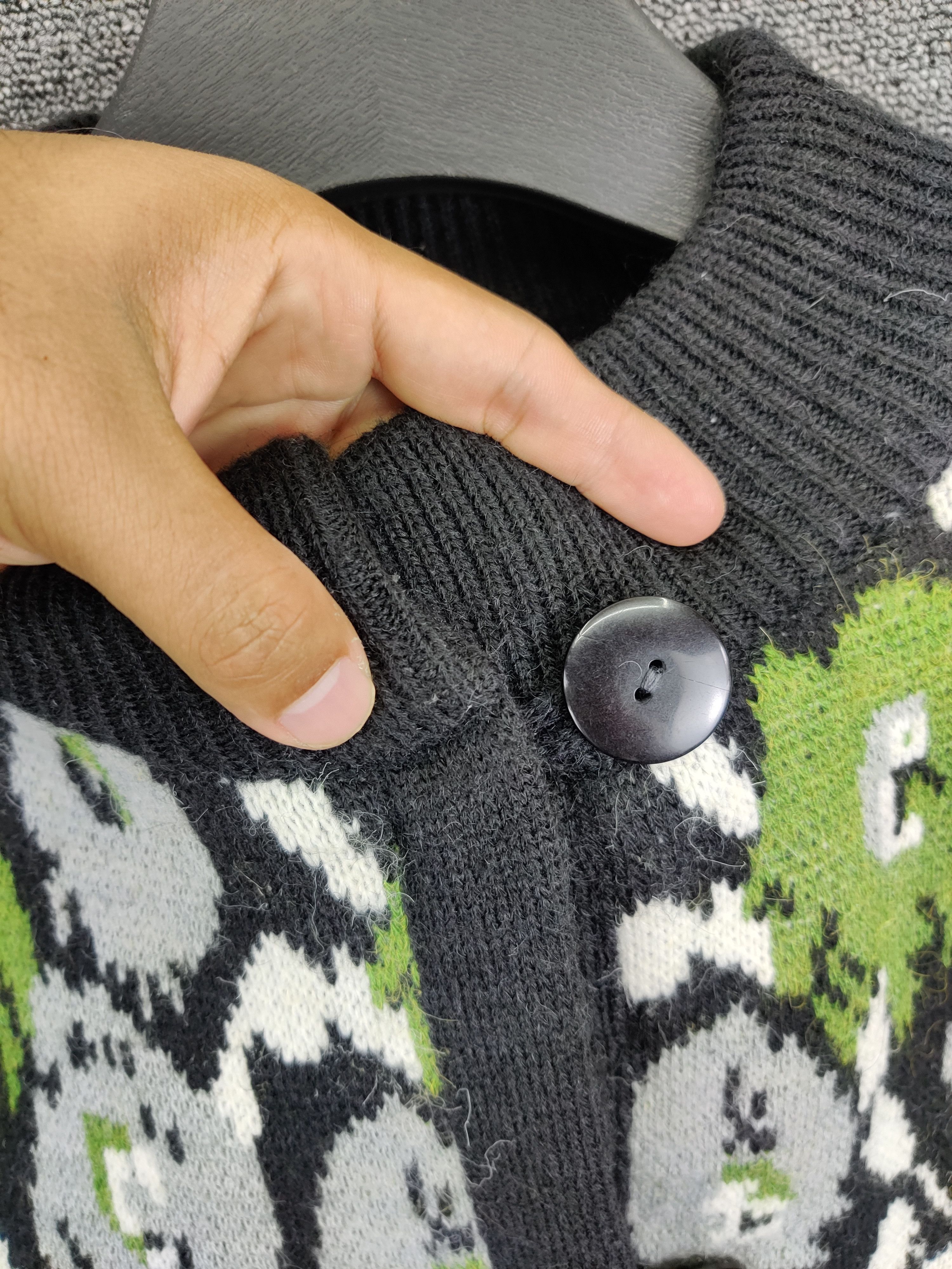Japanese Brand Vintage Koret Floral Mohair Knit Cardigan Nice Design Size US L / EU 52-54 / 3 - 7 Thumbnail