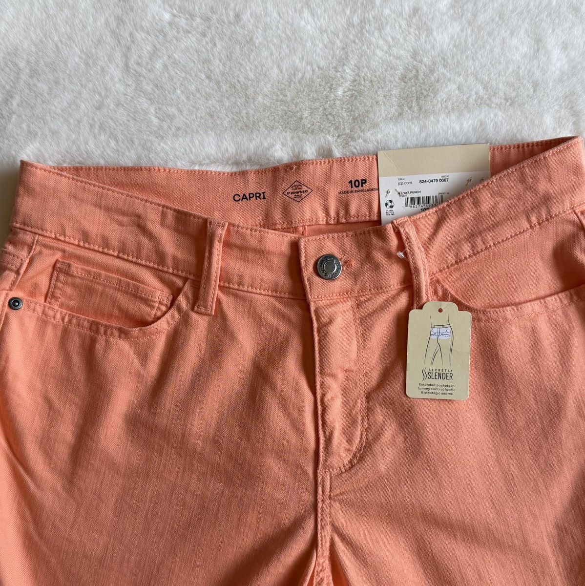 St. Johns Bay St. John’s Bay Mid Rise Papaya Punch Capri Pants Size 10P Size 32" / US 10 / IT 46 - 4 Thumbnail