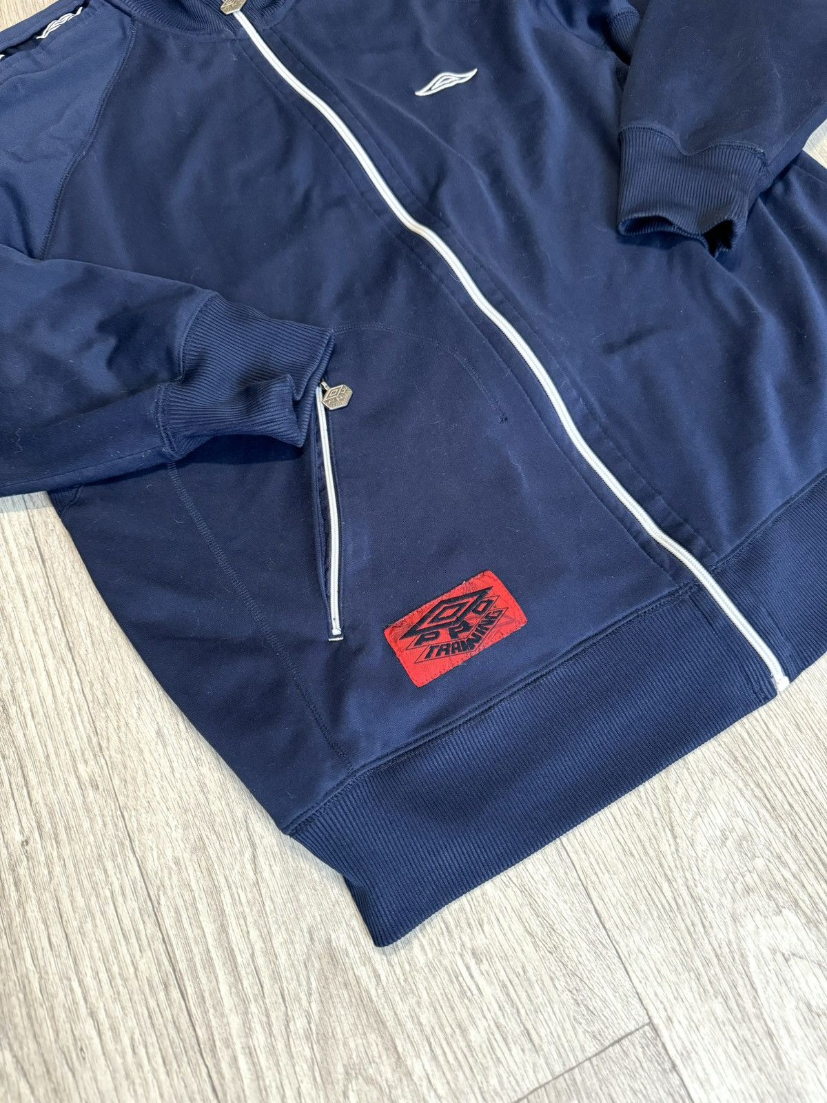 Umbro 🔷Vintage Umbro Training Sweatshirt 90s🔷 Size US L / EU 52-54 / 3 - 2 Thumbnail
