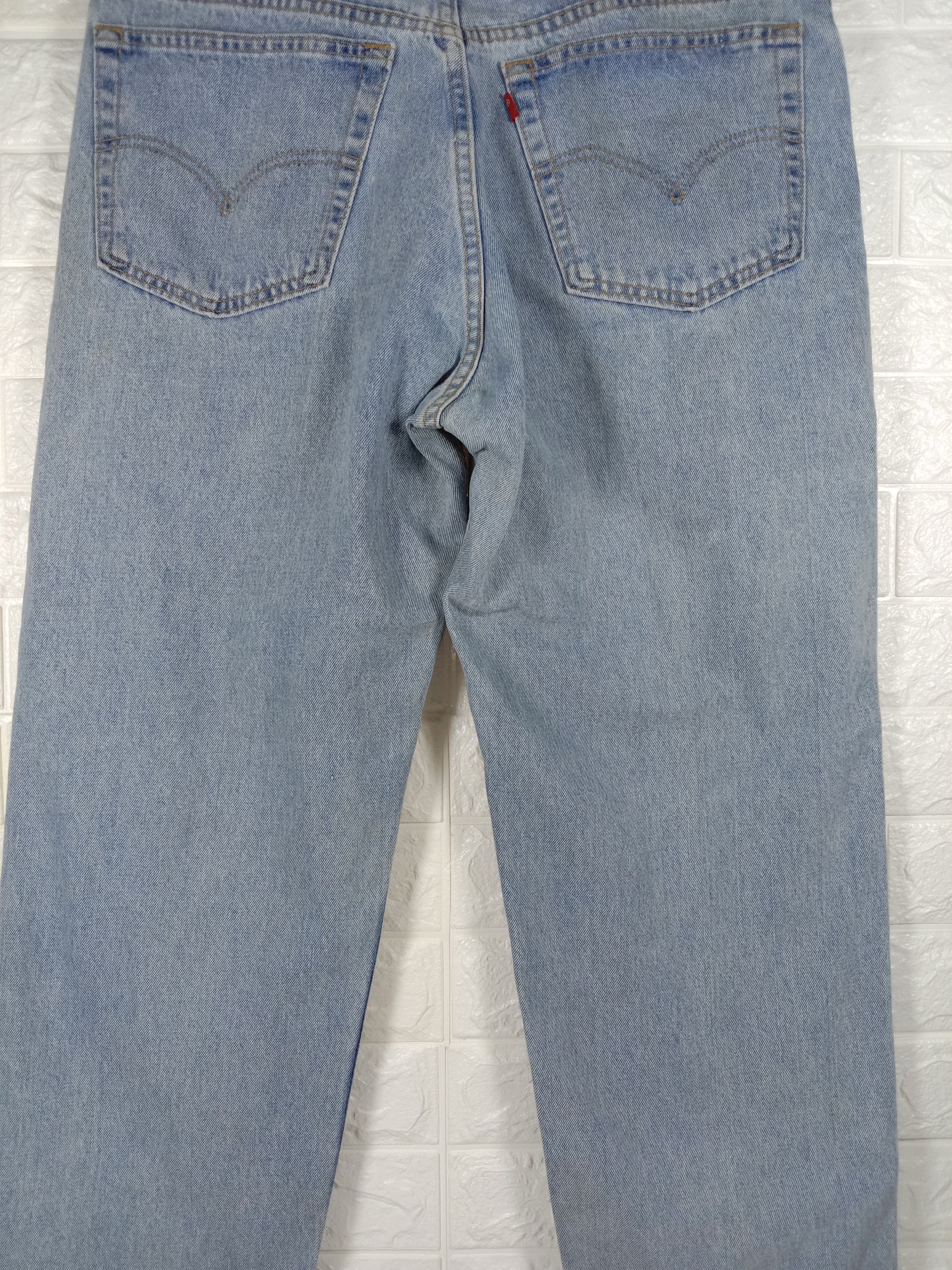 Levi's Vintage 90s Levi’s 555 Jeans Light Wash Relaxed Fit Denim Size US 38 / EU 54 - 7 Thumbnail