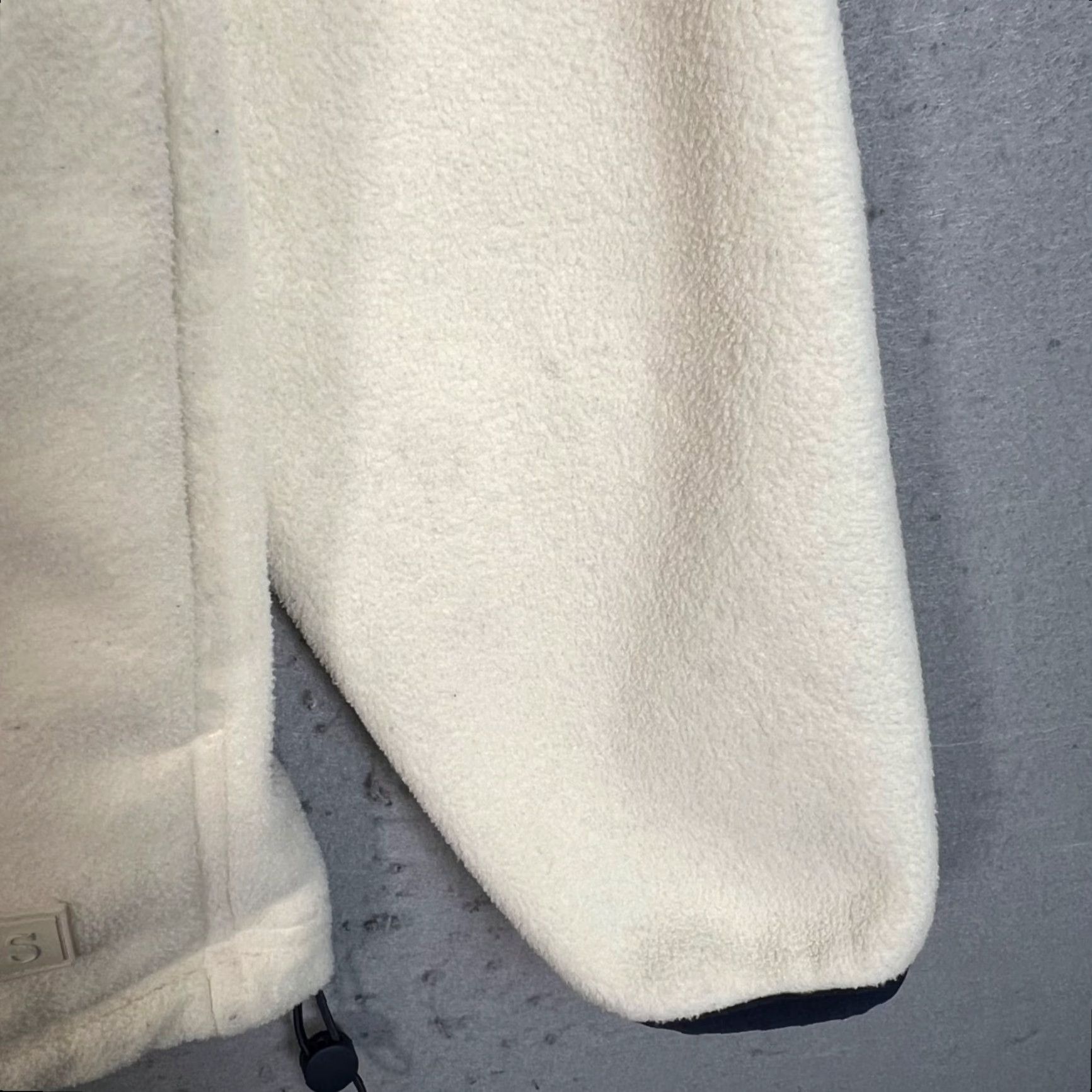Rains Rains Jacket S Beige & Black Fleece Full Zip Mens XS / S Windbreaker Velour? Size US S / EU 44-46 / 1 - 7 Thumbnail
