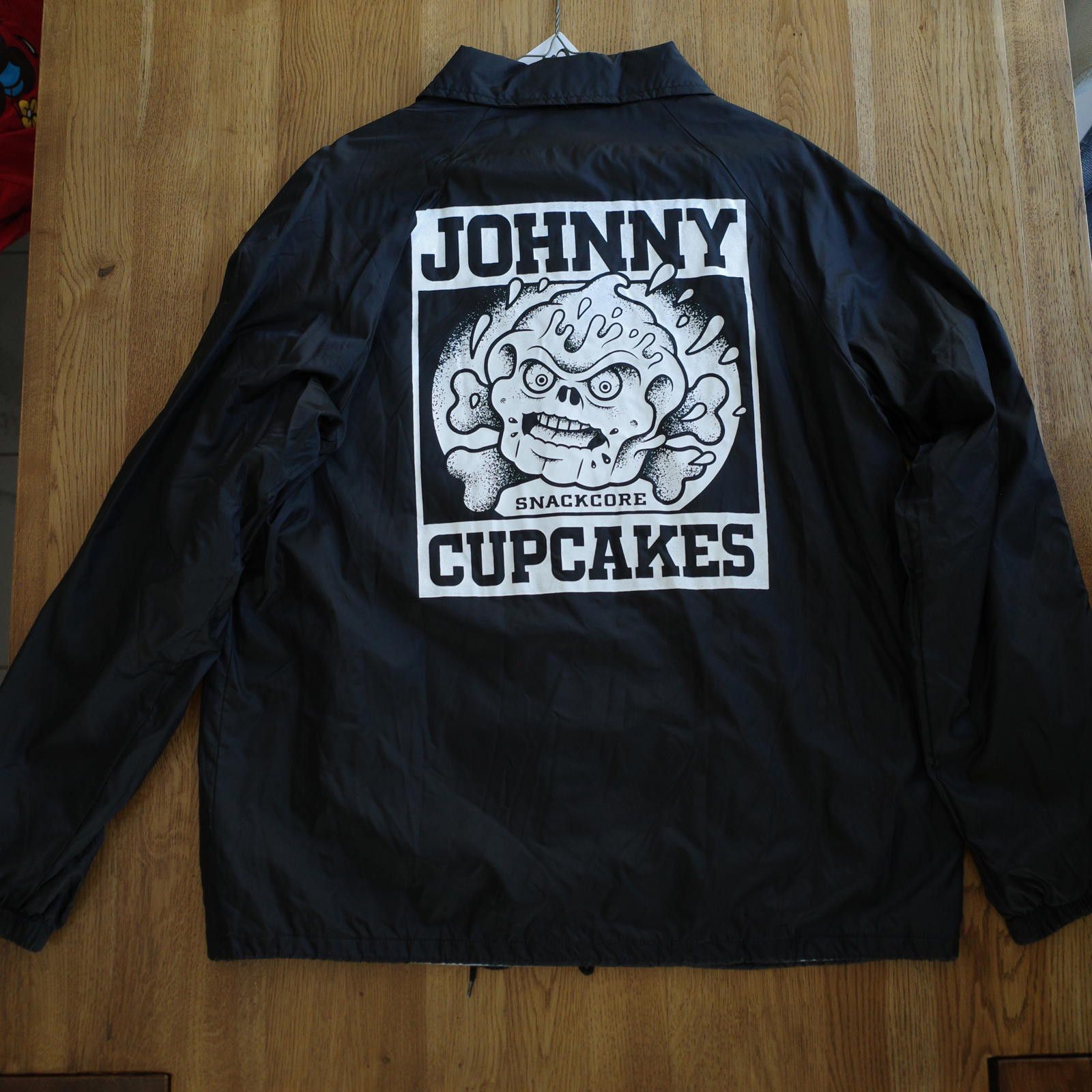 Johnny Cupcakes Johnny Cupcakes Snack Core Jacket Size XL Brand New Vault Size US XL / EU 56 / 4 - 5 Thumbnail