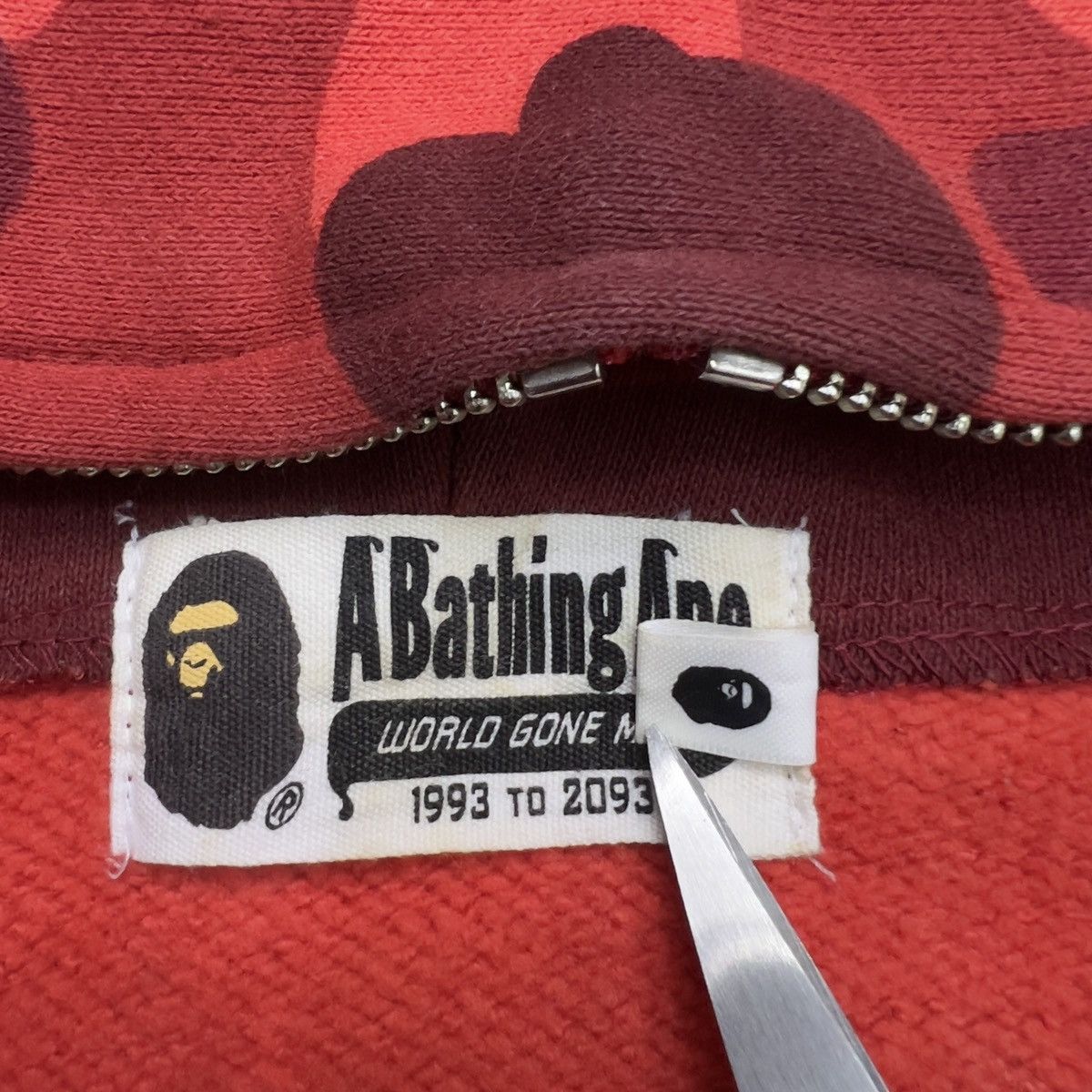 Bape Bape Red Camo Shark Full Zip Hoodie Size US XL / EU 56 / 4 - 7 Thumbnail