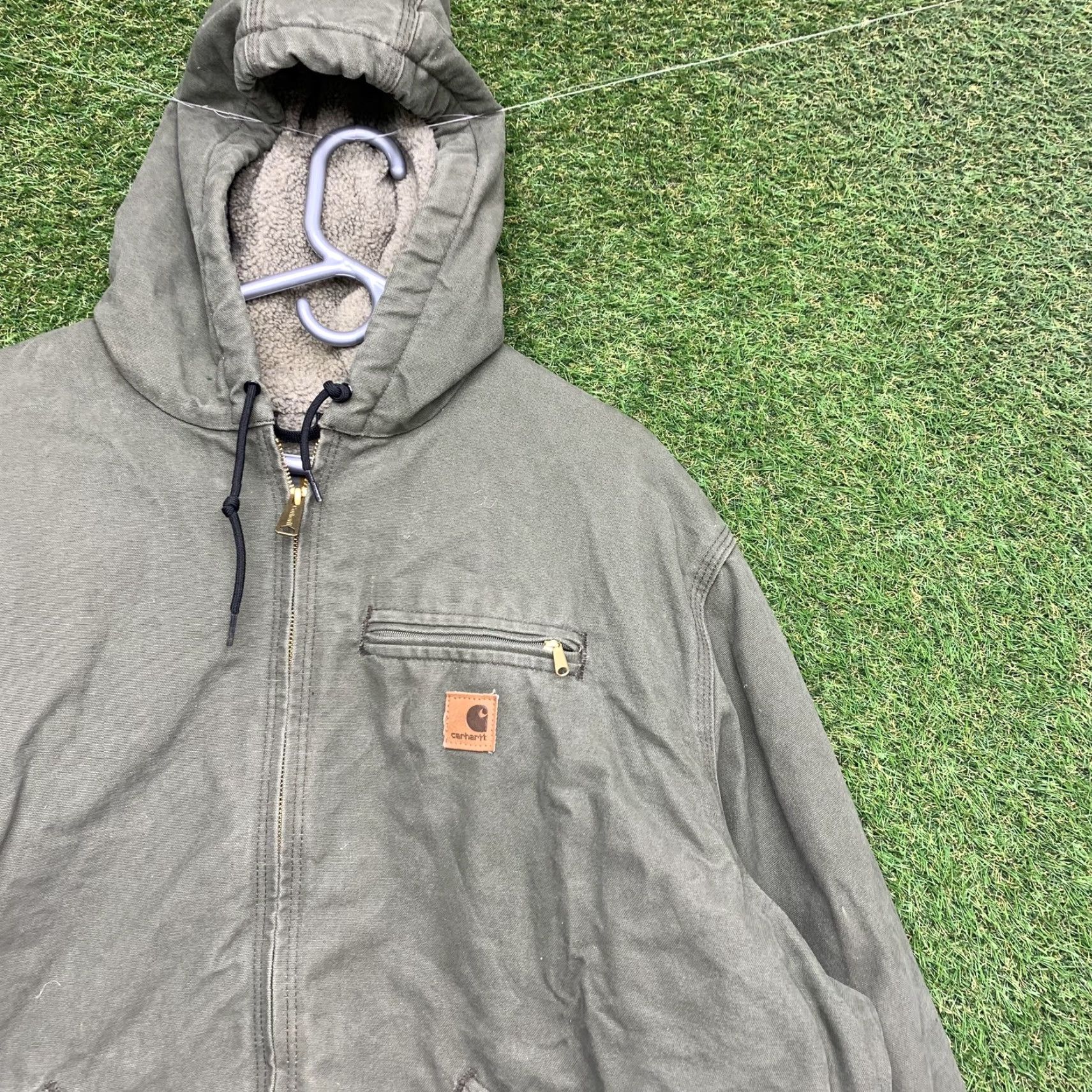 Carhartt Carhartt Jacket Mens 2XL Green Hooded Sherpa Lined Workwear Distressed J141 J141 ARG 2X2 Regular Size US XXL / EU 58 / 5 - 2 Thumbnail