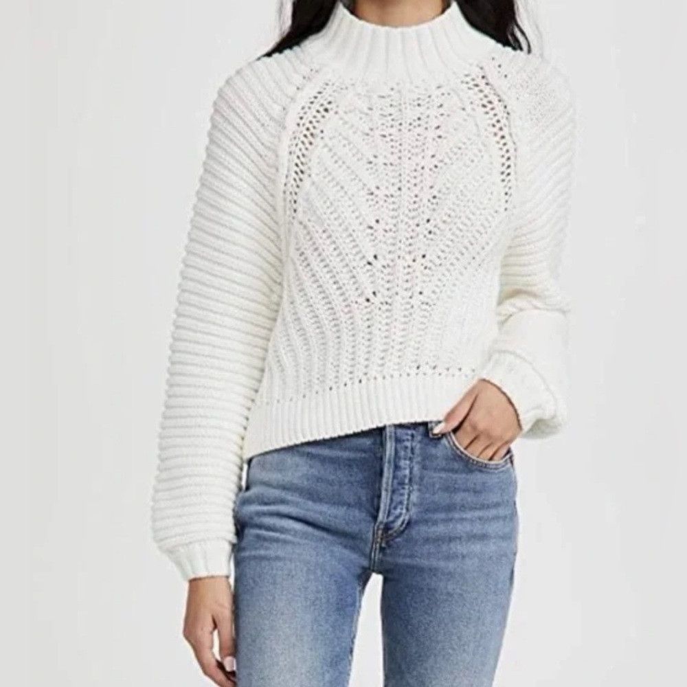 Free People Free People Sweetheart Mock Neck Sweater in Ivory in Sz Med Size M / US 6-8 / IT 42-44 - 1 Thumbnail