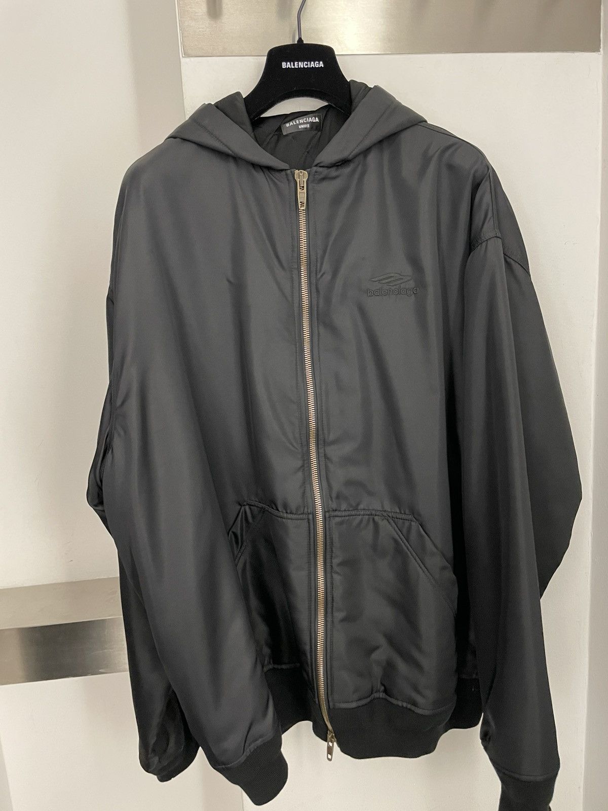 Balenciaga Balenciaga 3b Sports Icon Padded Zip-up Hoodie Size US XXS / EU 40 - 1 Thumbnail