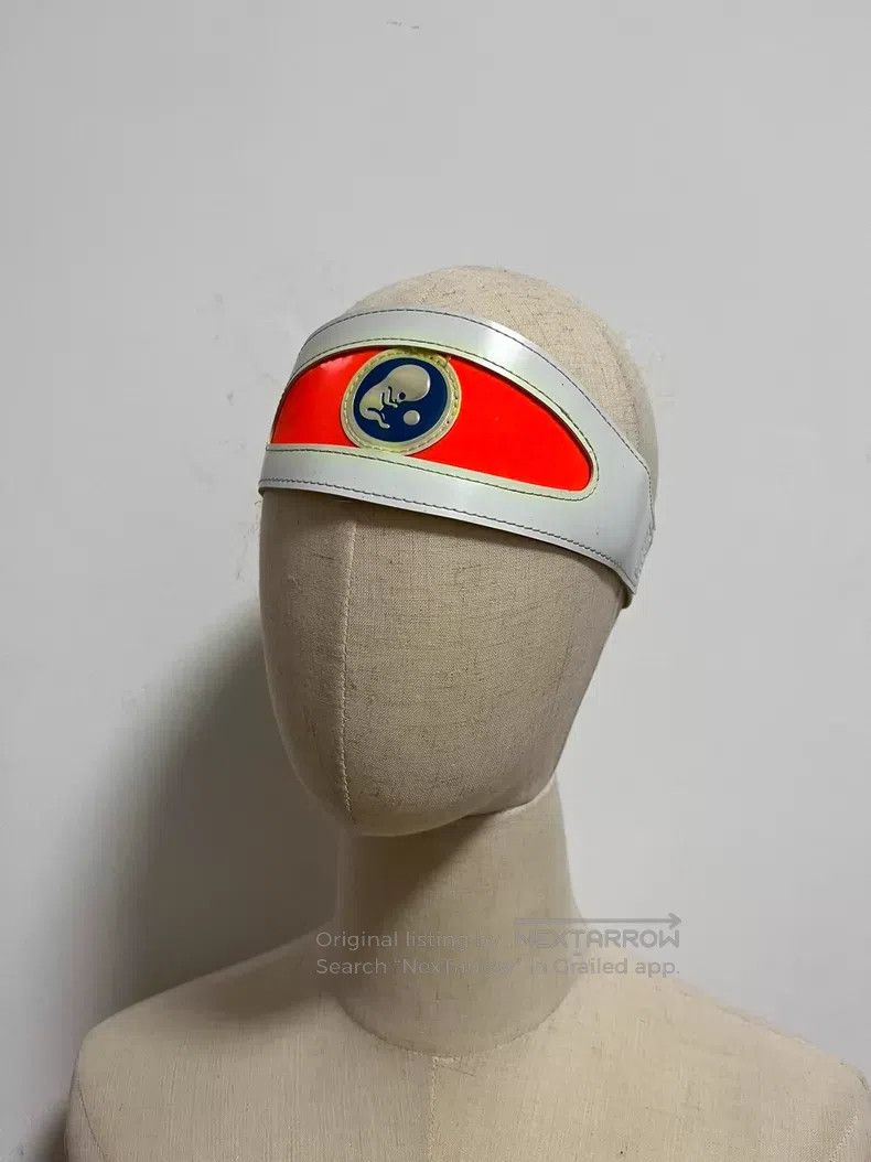 Fotus fotus embryo-themed hair accessory with red and blue desig Size ONE SIZE - 1 Thumbnail