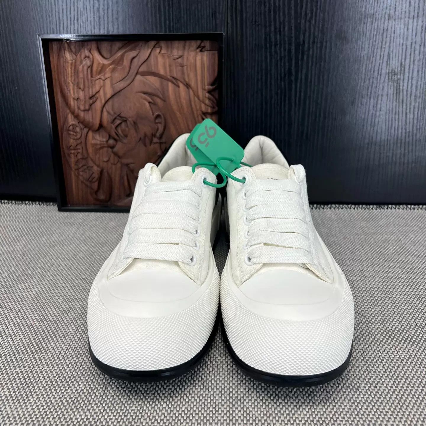 Alexander McQueen Alexander McQueen Deck White & Black 41.5 Size US 8.5 / EU 41-42 - 3 Thumbnail