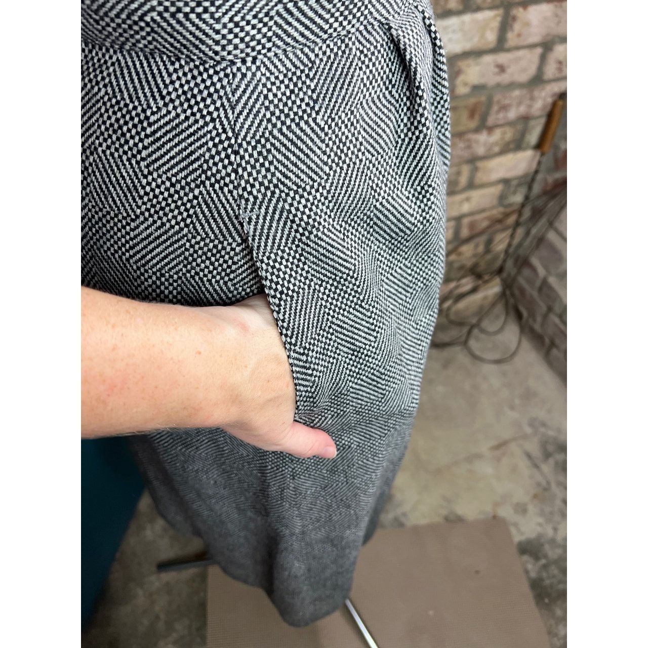 Vintage skirt Suit checked black white velvet lapels Size XL / US 12-14 / IT 48-50 - 6 Thumbnail