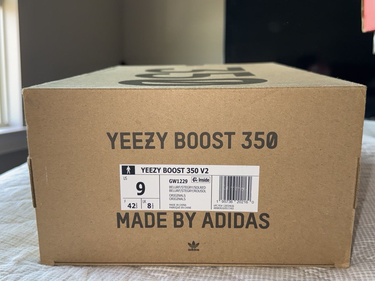 Yeezy Adidas Yeezy Boost 350 V2 ‘ Beluga Reflective ’ Size US 9 / EU 42 - 8 Thumbnail