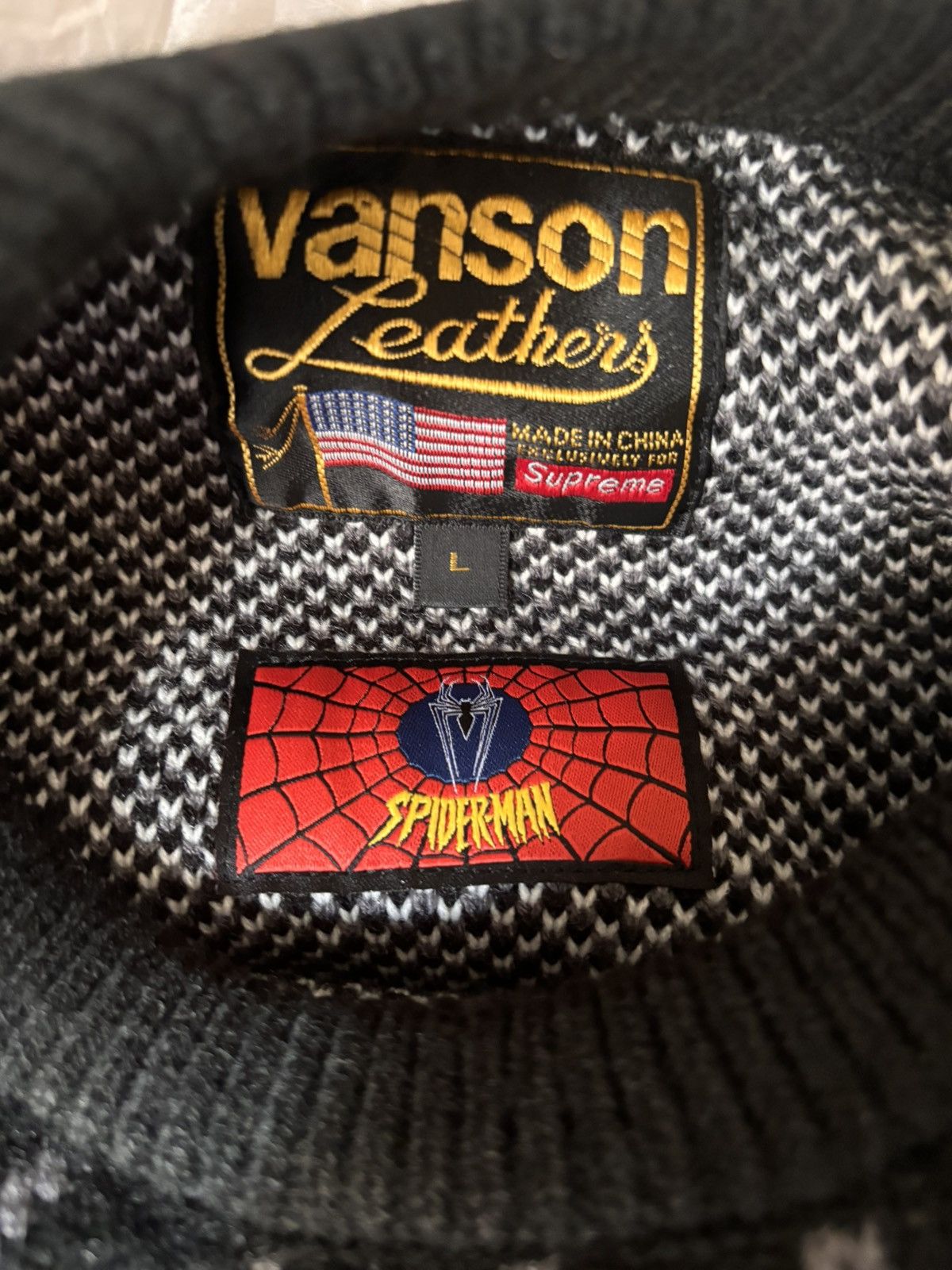 Supreme × Vanson Leathers IN HAND Supreme spiderman and vanson long sleeve Size US L / EU 52-54 / 3 - 4 Thumbnail