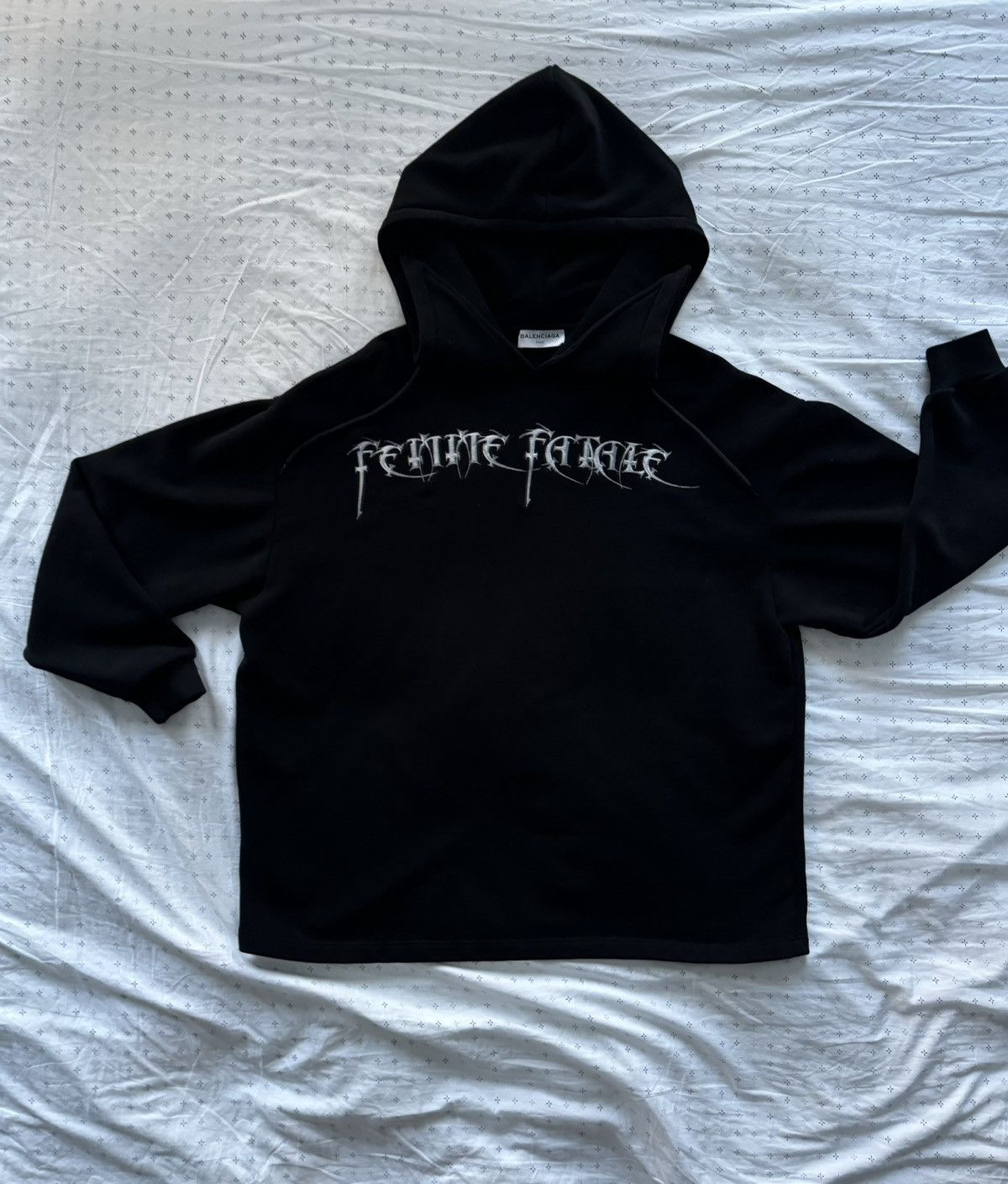 Balenciaga Balenciaga “Femme Fatale” Hoodie Size US M / EU 48-50 / 2 - 16 Thumbnail
