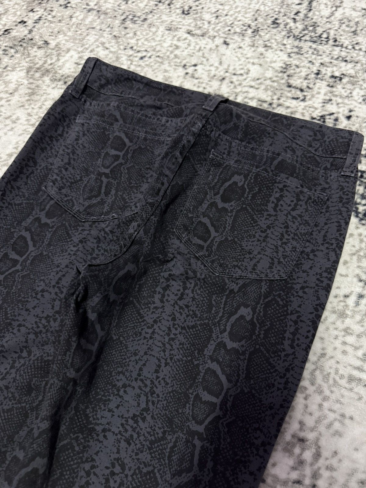 Japanese Brand NYDJ Snake Skin Slim Stretch Jeans Size 30" / US 8 / IT 44 - 9 Thumbnail