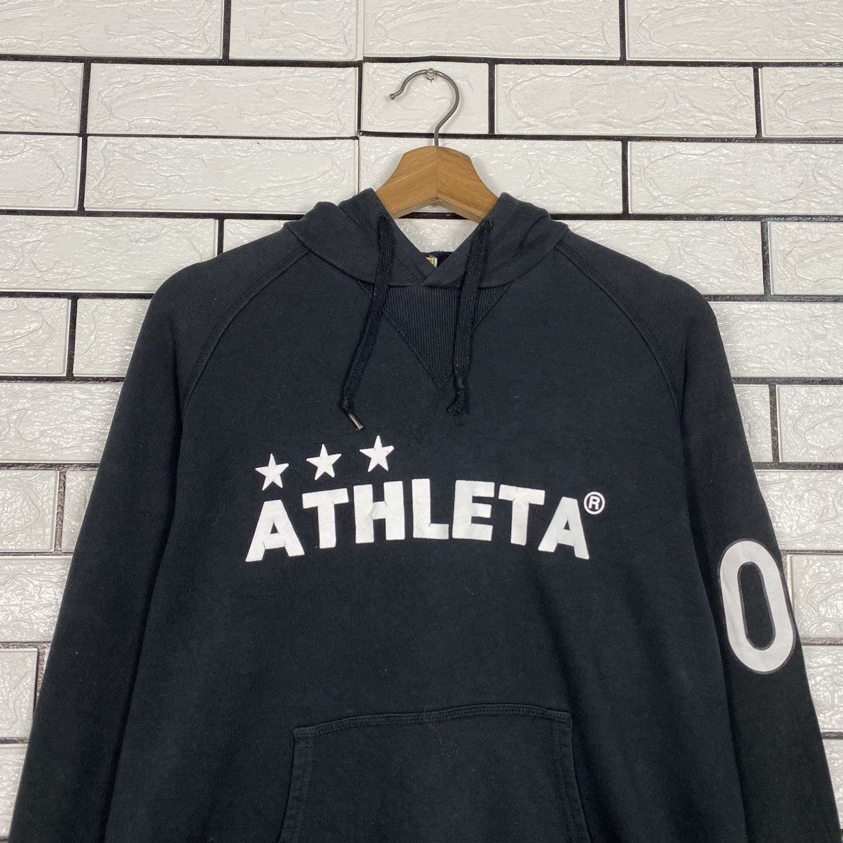 Japanese Brand 📌Vintage Hoodie Pull Over Athleta Big Logo Size US L / EU 52-54 / 3 - 13 Thumbnail