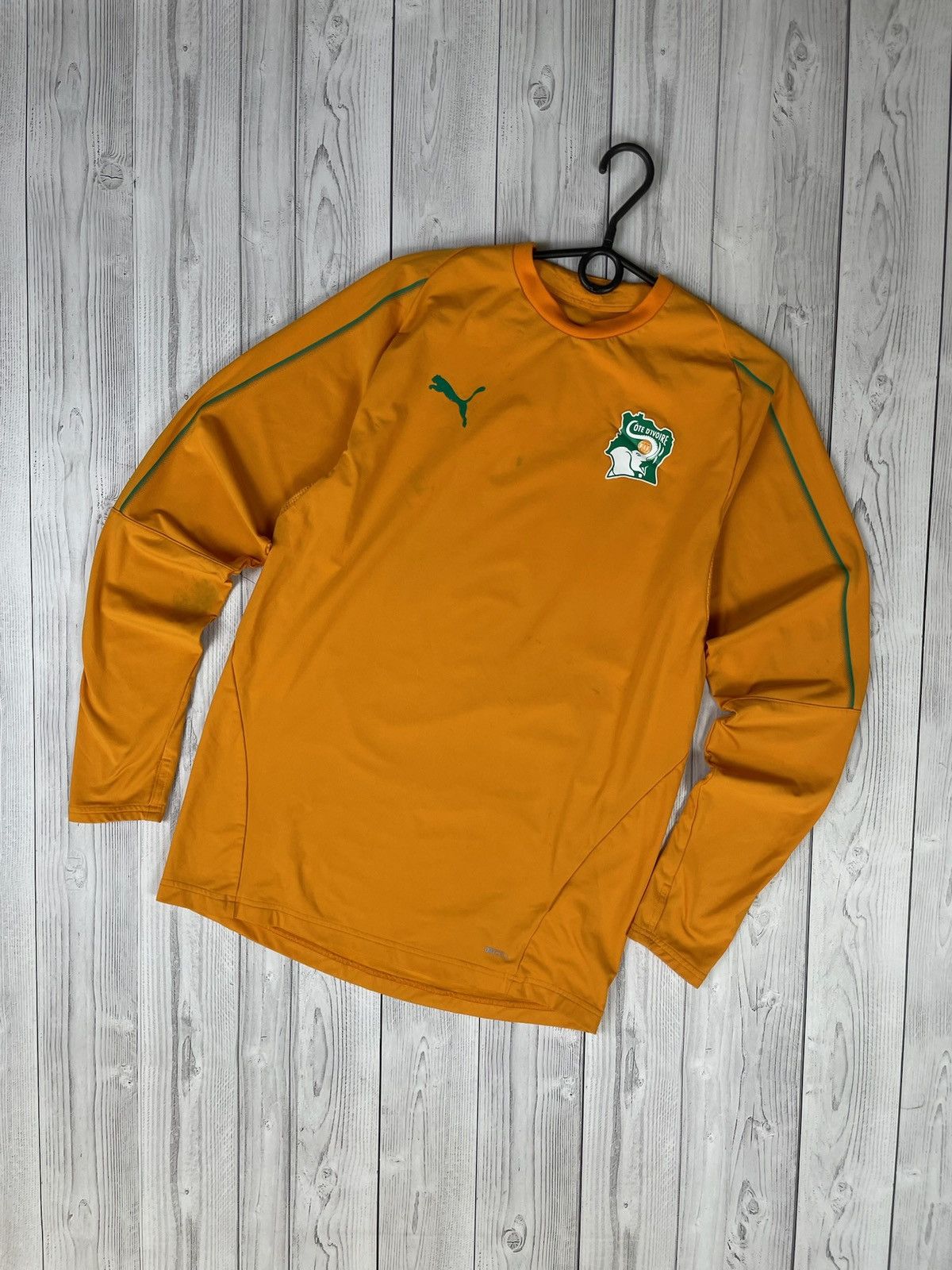 Puma Vintage puma Cote D ivoire size M orange long sleeve Size US M / EU 48-50 / 2 - 1 Thumbnail