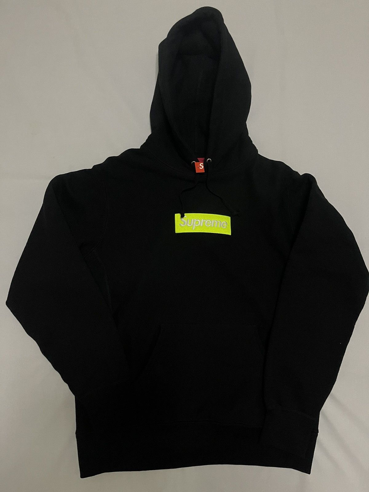 Supreme Supreme fw17 lime on black box logo hoodie sweatershirt ...