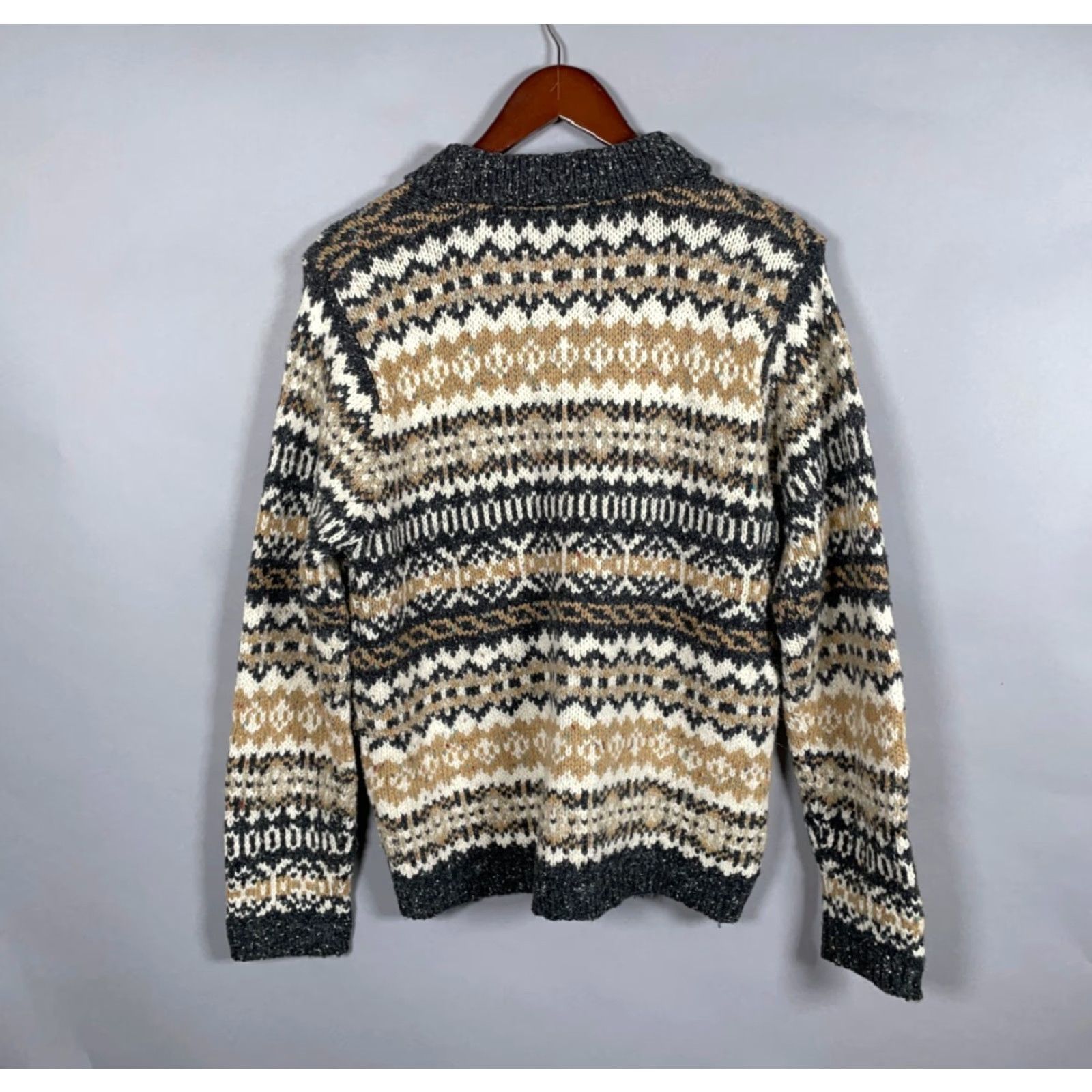 Croft & Barrow VINTAGE Croft & Barrow Full Zip Cardigan Sweater Women's L Gold Fair Isle Heavyweight Wool Blend Geometric Knit 1980s 90s Mens? No gender end: Women Size L / US 10 / IT 46 - 2 Thumbnail
