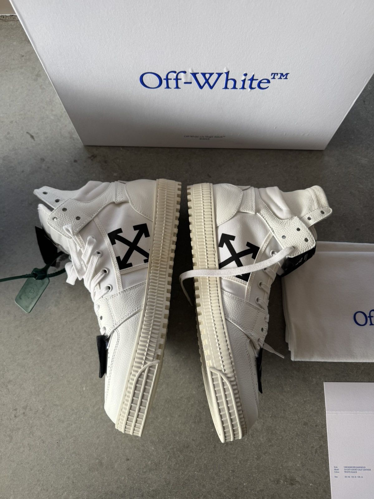 Off-White 3.0 OFF COURT CALF LEATHER WHITE BLACK Size US 13 / EU 46 - 3 Thumbnail