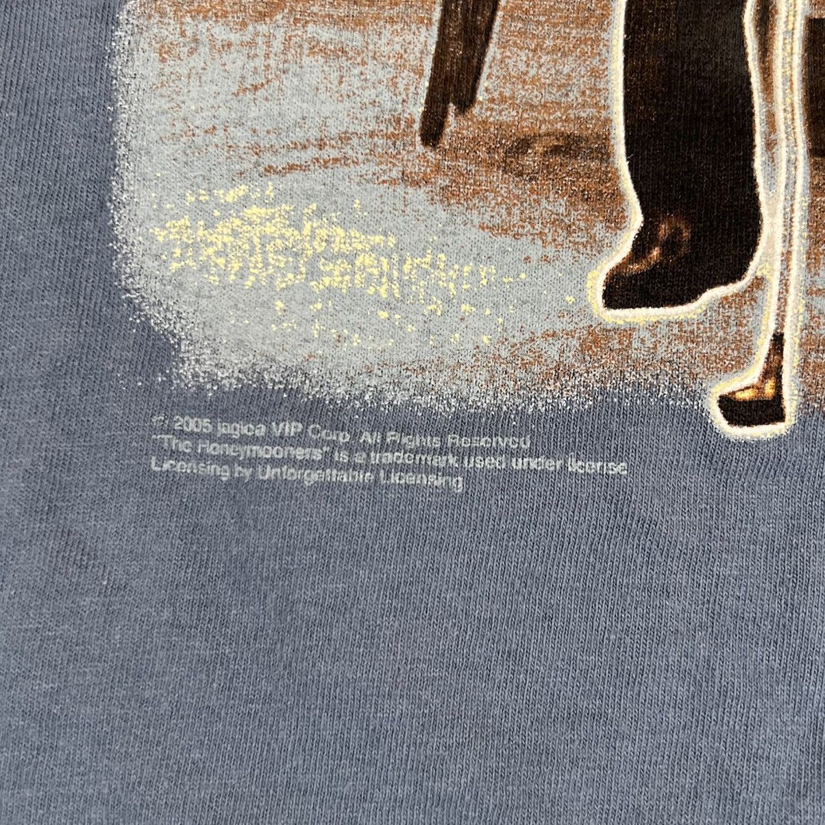 Gildan VTG 2005 THE HONEYMOONERS GOLFING T-SHIRT FUNNY HELLO BALL Size US XXL / EU 58 / 5 - 3 Thumbnail