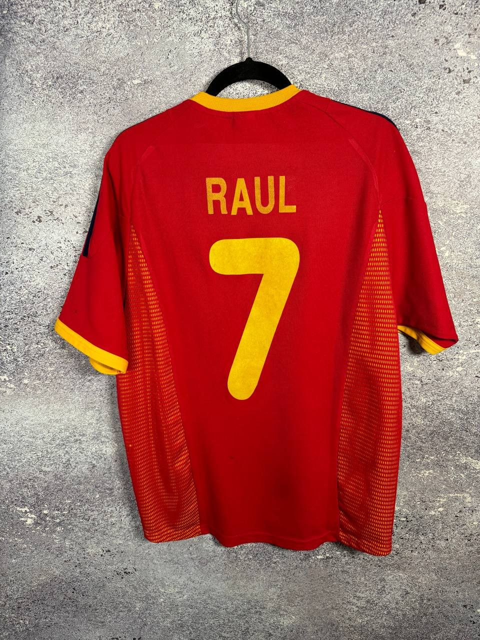 Adidas RAUL Vintage Spain National Team 2001 Adidas Soccer Jersey Size US M / EU 48-50 / 2 - 2 Thumbnail
