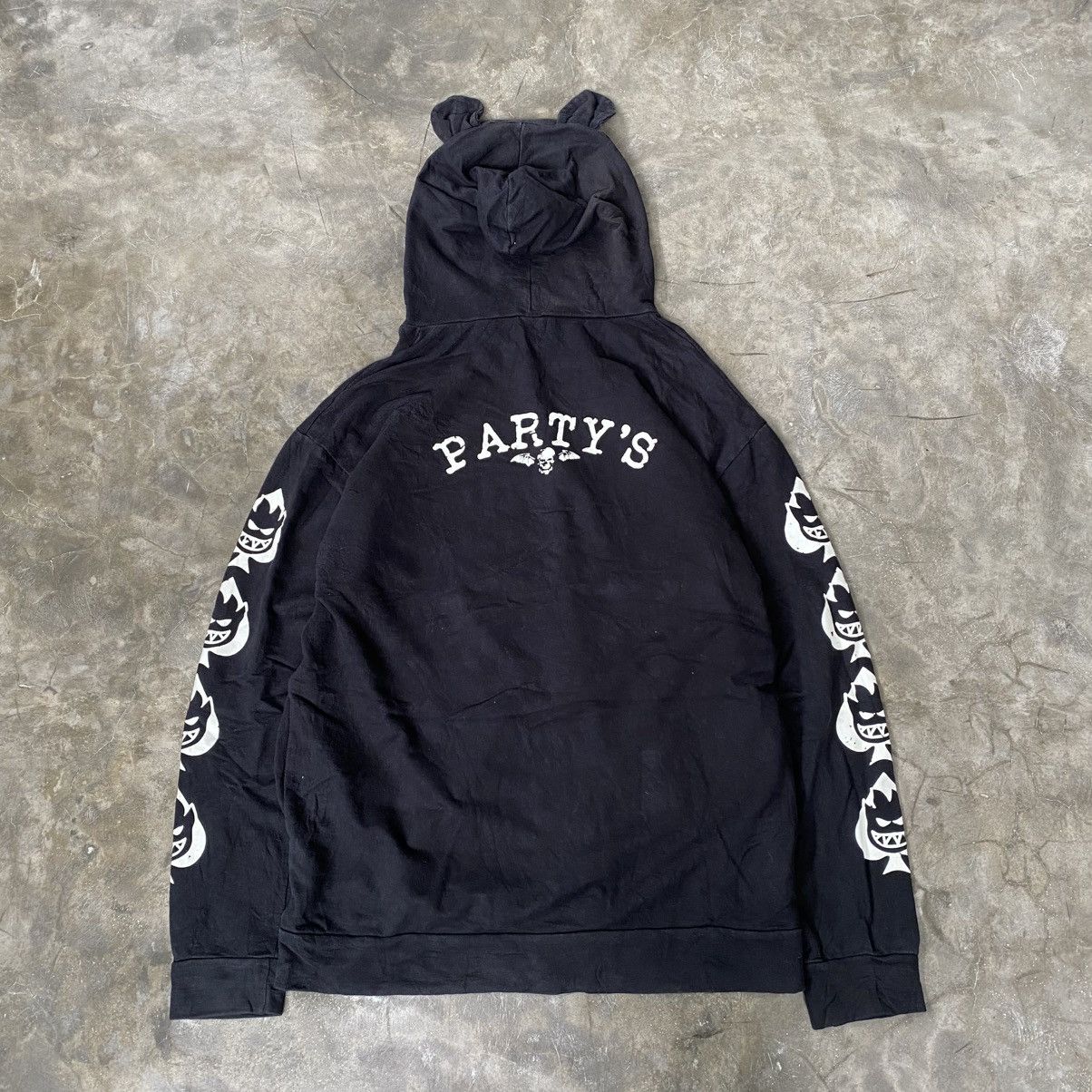 Japanese Brand 2000s Party's Skeleton Graphic Small Ears Y2K Style Hoodie Size US M / EU 48-50 / 2 - 9 Thumbnail