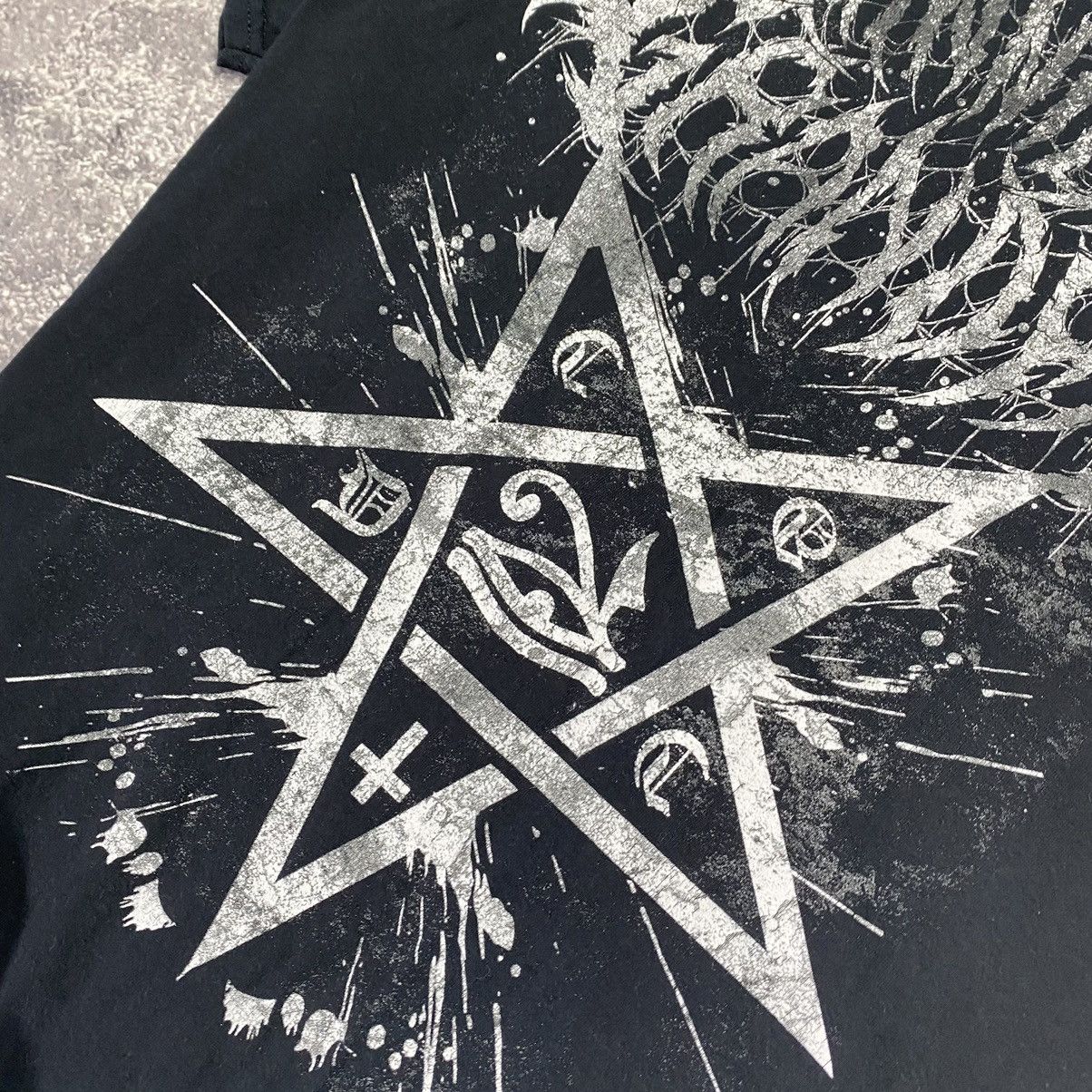 Band Tees Vintage Cannibal Grandro Satana y2k 90’s tee Size US XL / EU 56 / 4 - 5 Thumbnail