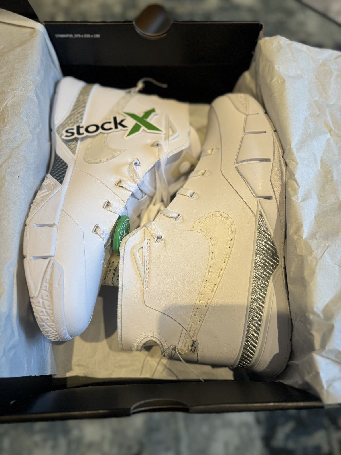 Nike Kobe 1 - Size 11 - “Noise Cancellation” Size US 11 / EU 44 - 13 Thumbnail