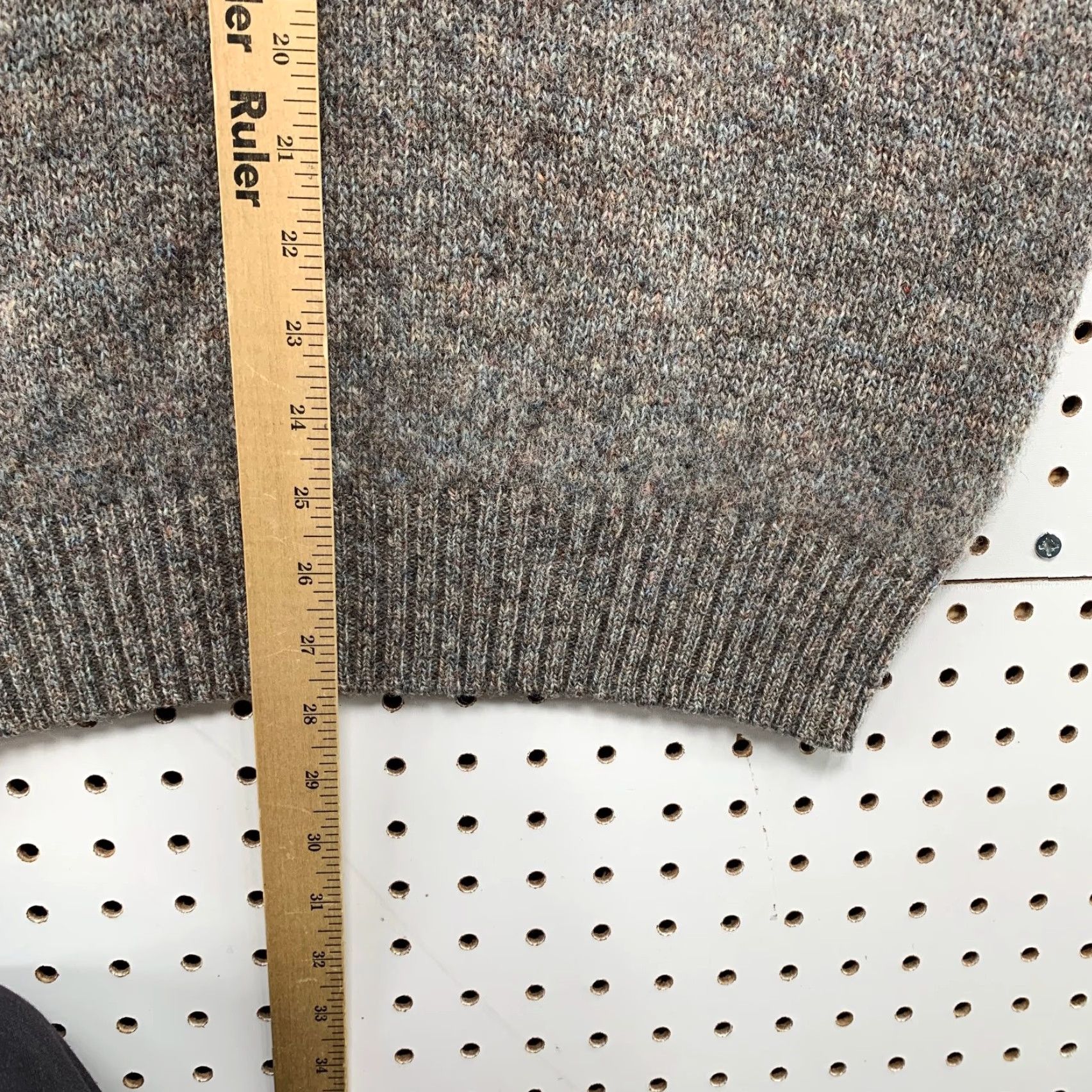 Vintage VINTAGE Classic Directions Sweater Vest Mens M Brown 100% Shetland Knit V-Neck Sleeveless Cardigan Size US M / EU 48-50 / 2 - 7 Thumbnail