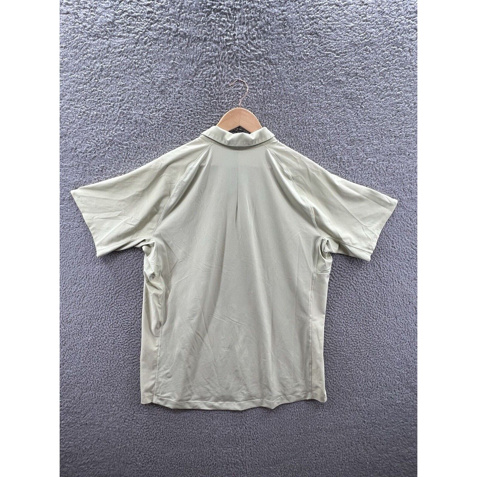 Lululemon Lululemon Evolution Polo Shirt Size XL Sage Pale Green Size US L / EU 52-54 / 3 - 2 Thumbnail