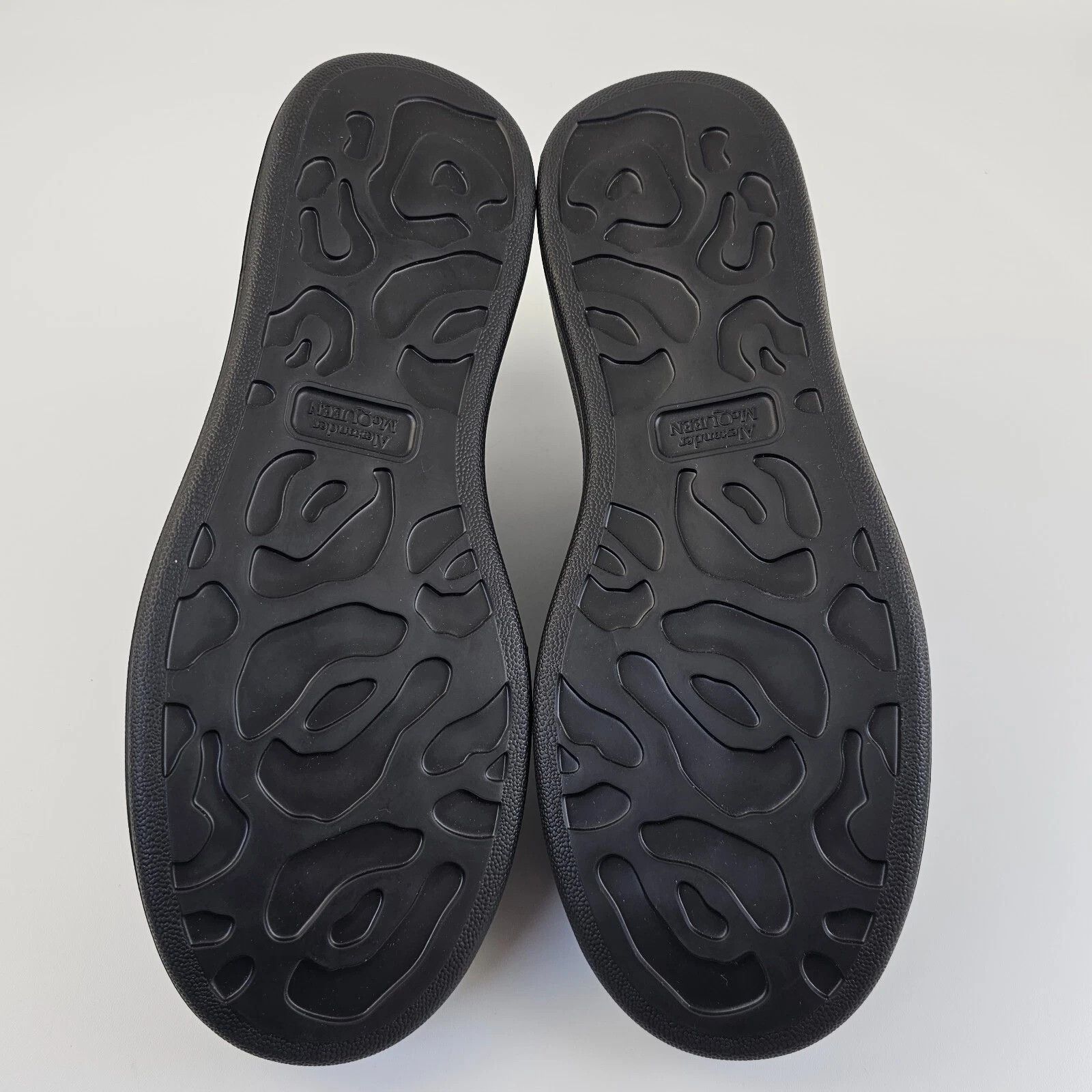 Alexander McQueen ALEXANDER MCQUEEN Oversized Men's Black Sneakers New Size US 6 / EU 39 - 7 Thumbnail