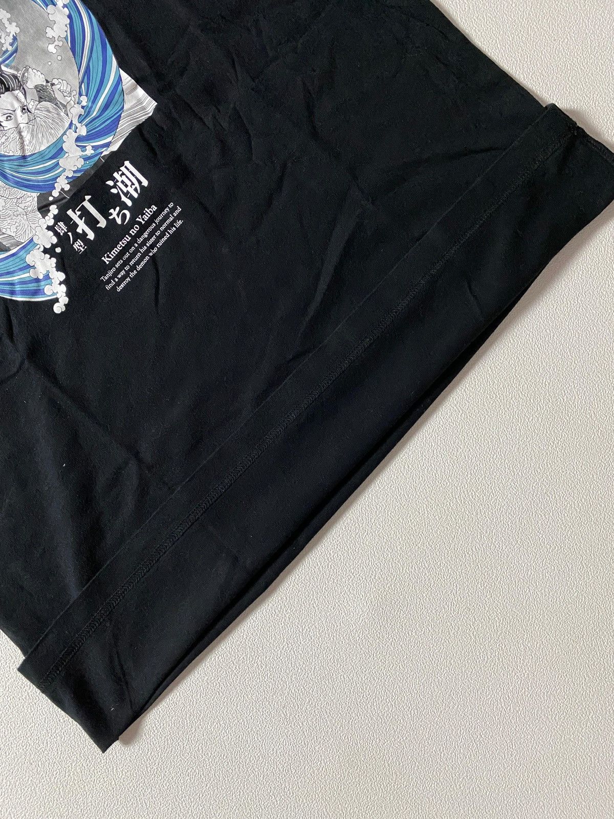 Japanese Brand demon slayer x uniqlo Size US M / EU 48-50 / 2 - 9 Thumbnail
