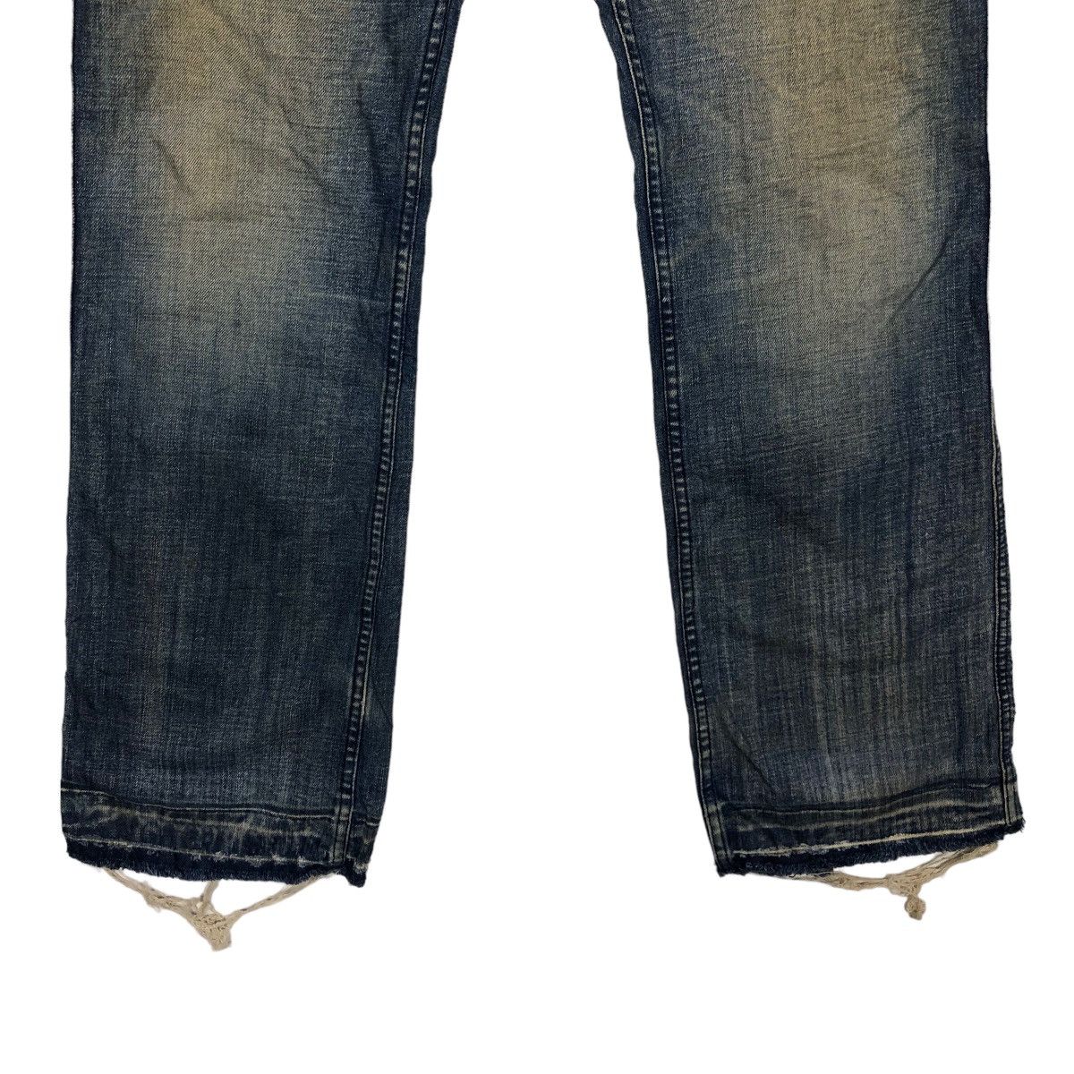Japanese Brand 🔥RAREVINTAGE DIESEL JEANS DITRESSED DENIM PUNK DESIGN Size US 32 / EU 48 - 4 Thumbnail