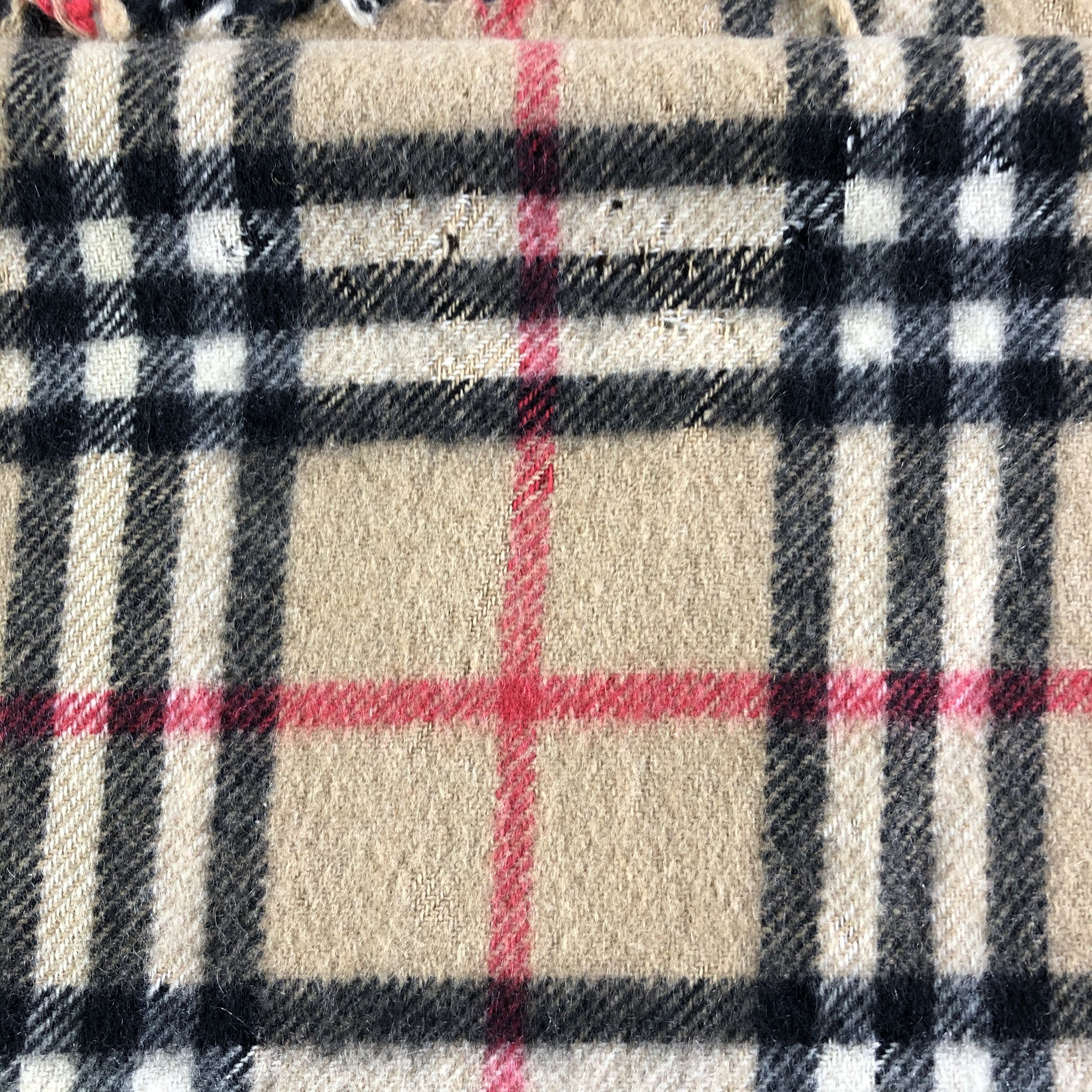 Burberry Burberrys Cashmere Scarf / Muffler / Neckwear Size ONE SIZE - 8 Thumbnail