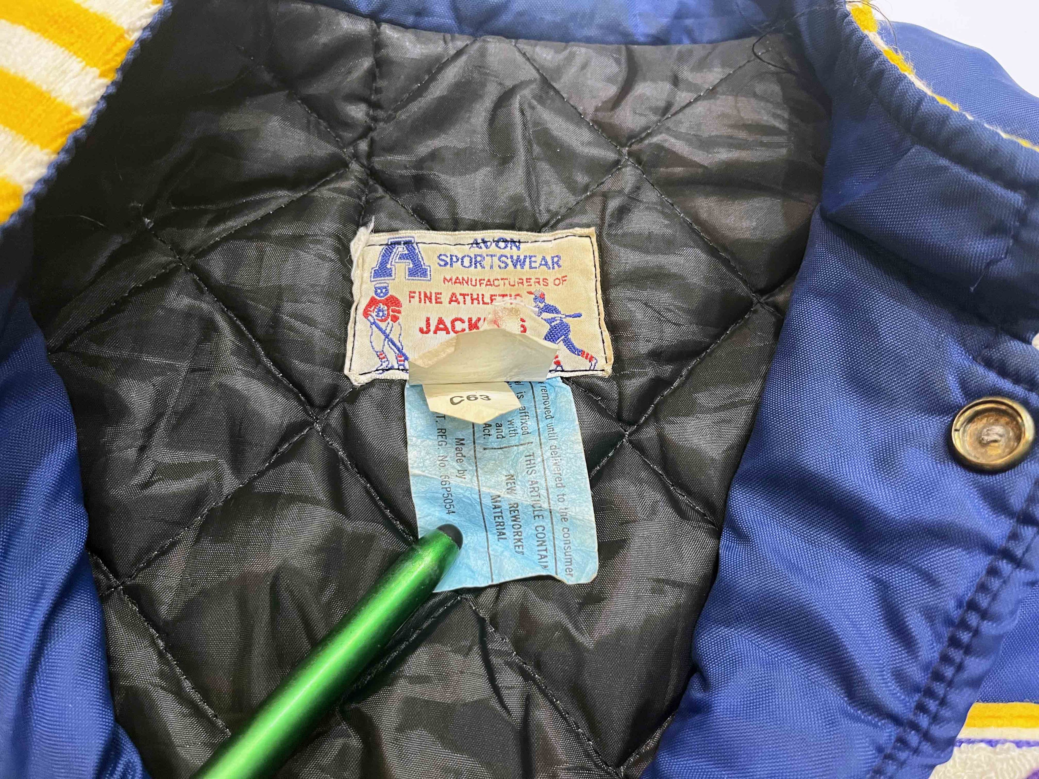 Vintage Vintage Avon Sportswear Lions Intl Burlington Bomber Jacket Size US M / EU 48-50 / 2 - 5 Thumbnail