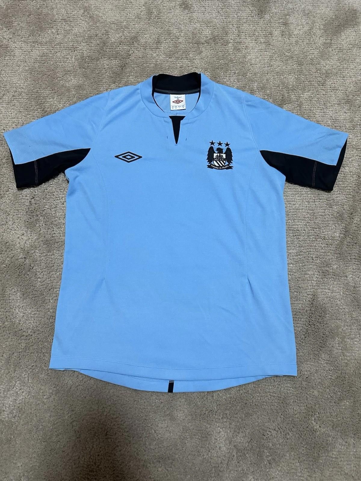 Umbro Umbro Manchester City 2012/13 Training Football ShirtJersey Size US M / EU 48-50 / 2 - 1 Thumbnail
