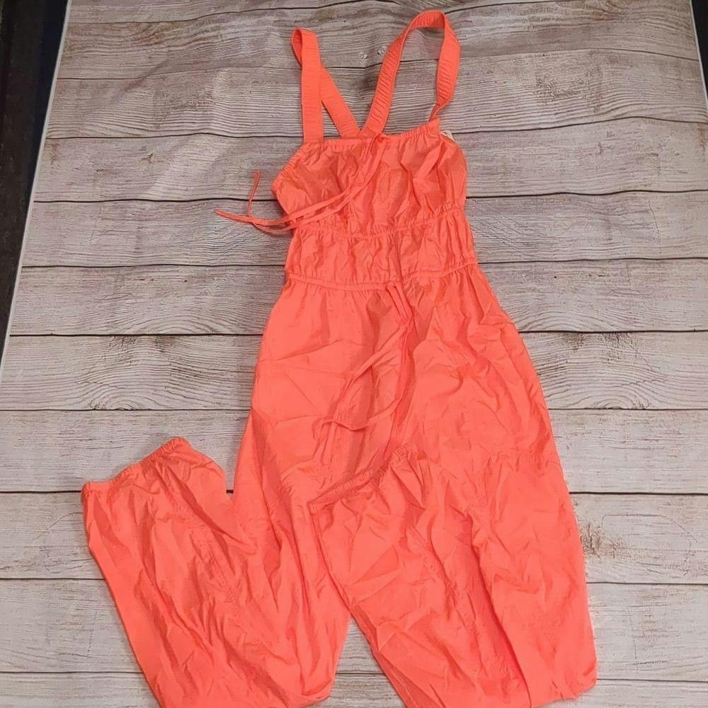Free People Free people tropic red/verm hot watermelon jumpsuit size XS Size 22" - 2 Thumbnail