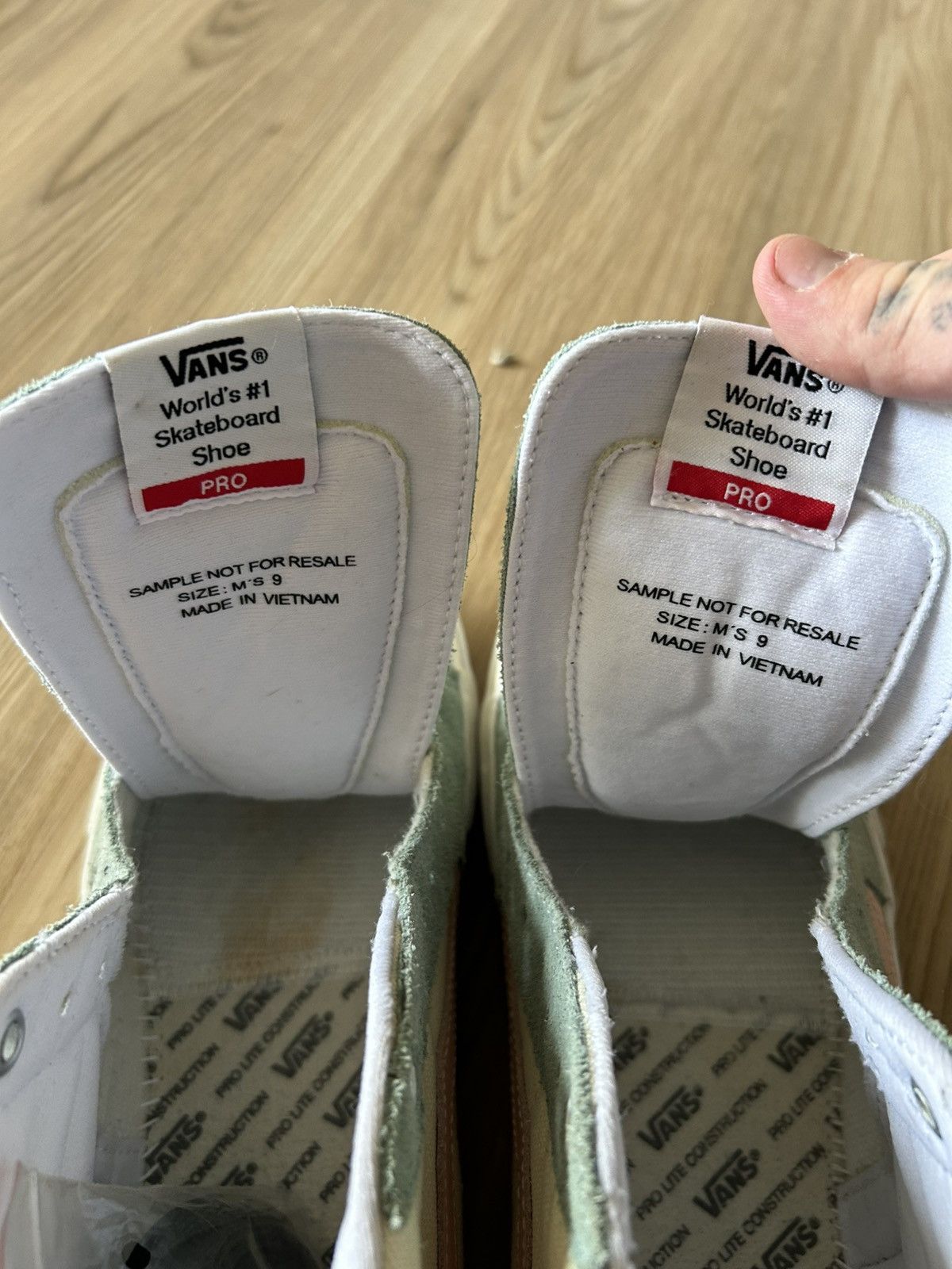 Vans RARE Vans Sample Shoes Easter Vibe Colorway Size US 9 / EU 42 - 2 Thumbnail