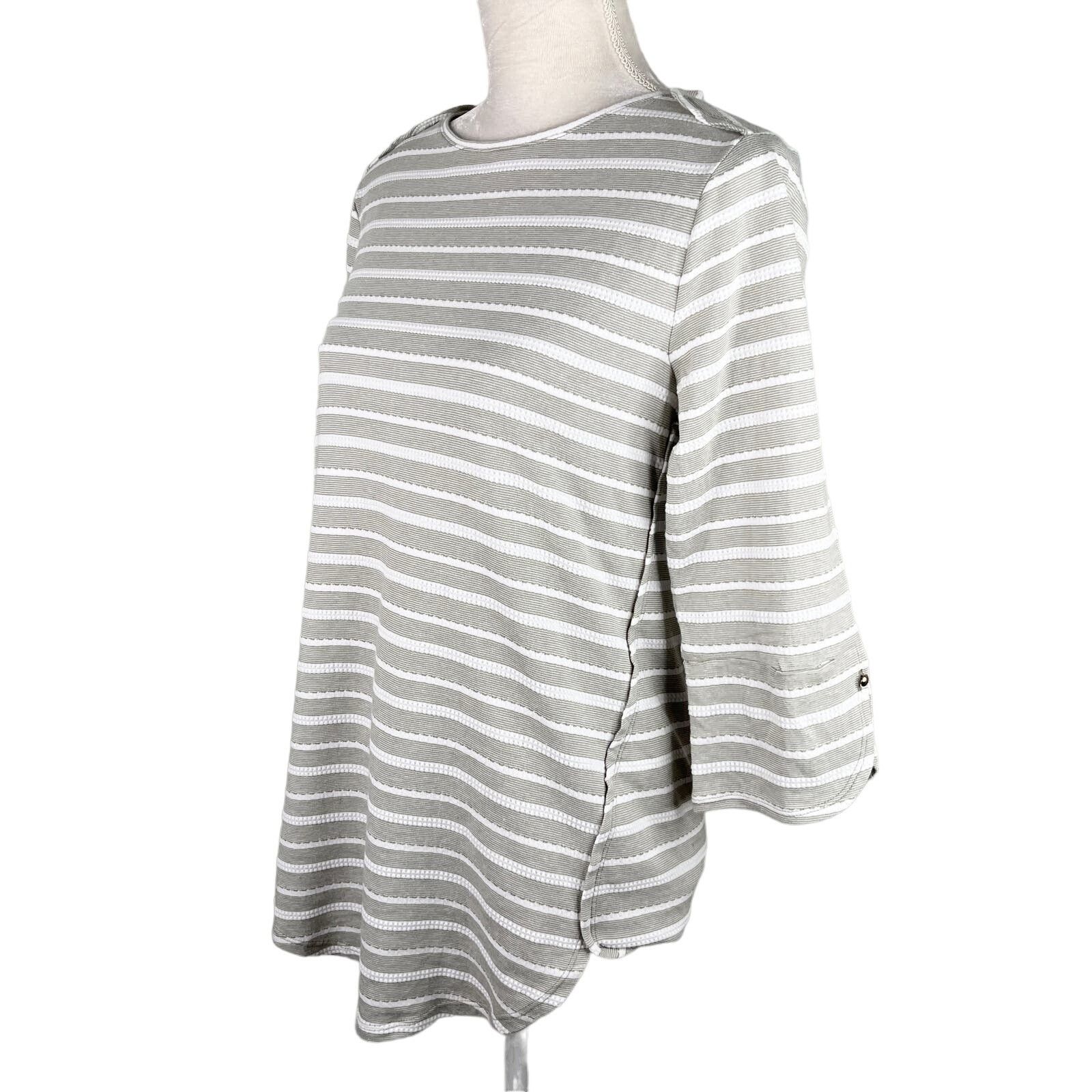 Other Chico's Zenergy Textured Top S 4-6 Gray White Stripe 0 New Size S / US 4 / IT 40 - 6 Thumbnail