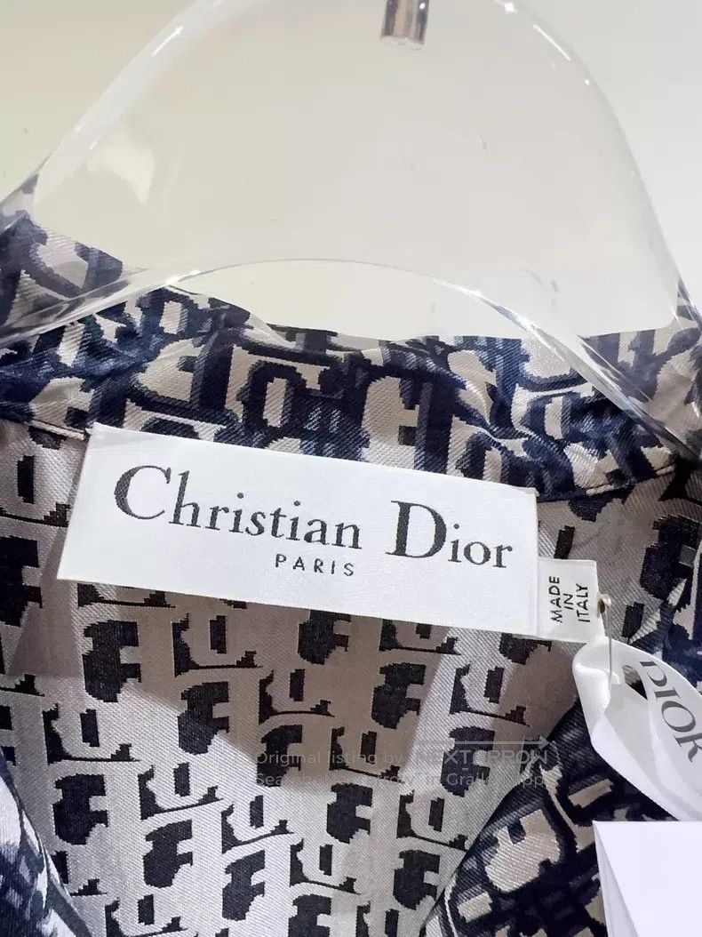 Dior Dior Full logo short sleeves Size XXS / US 00 / IT 34 - 2 Thumbnail
