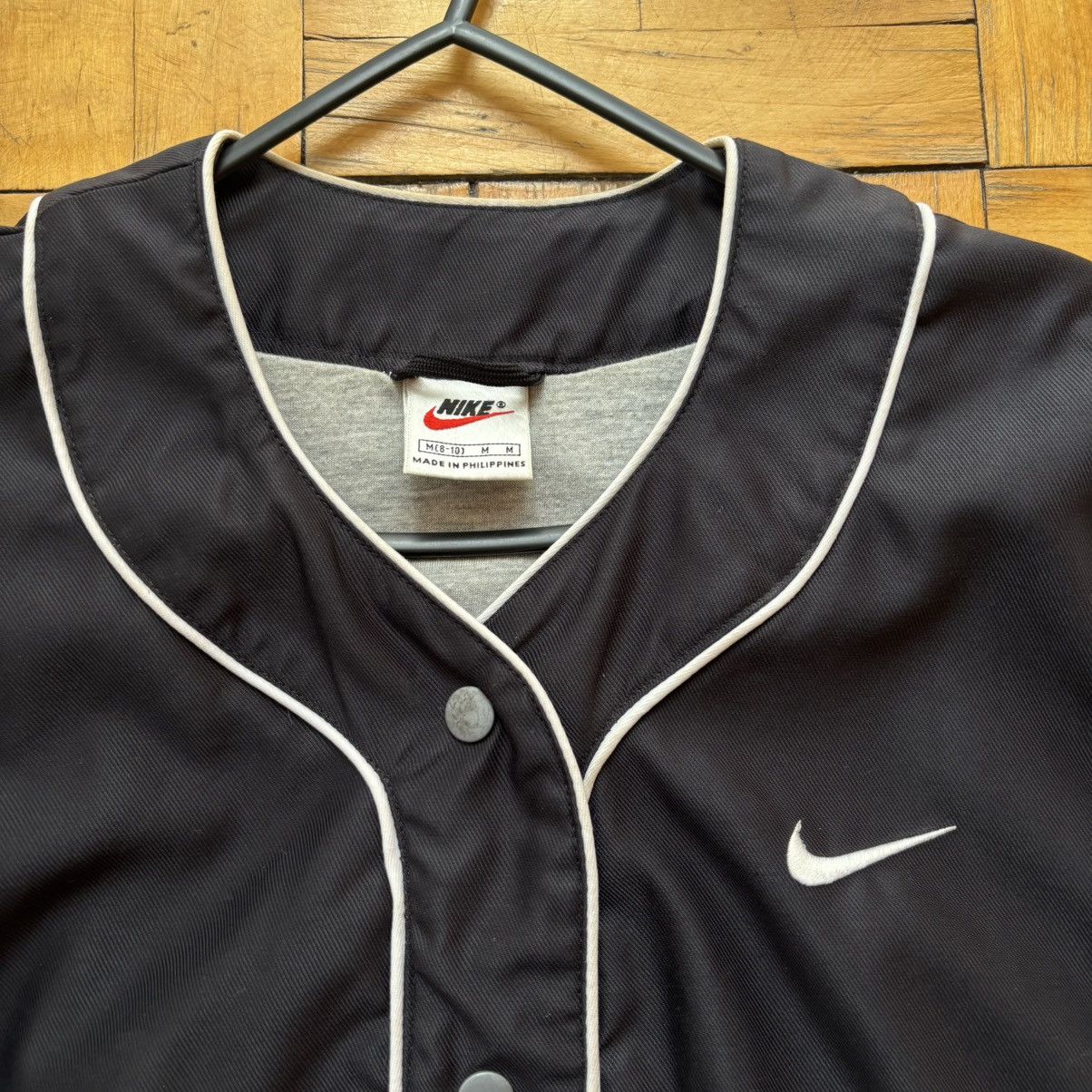 Nike Vintage 90’s Nike Baseball Jacket Black White Boxy Fits Size US M / EU 48-50 / 2 - 5 Thumbnail