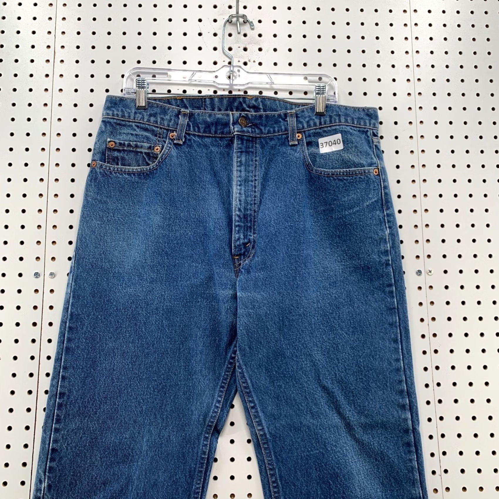 Levi's Levis 505 Jeans Mens Blue Denim Straight Leg USA VTGs 80s Size 38x31 Fits 36x29 Size US 38 / EU 54 - 7 Thumbnail