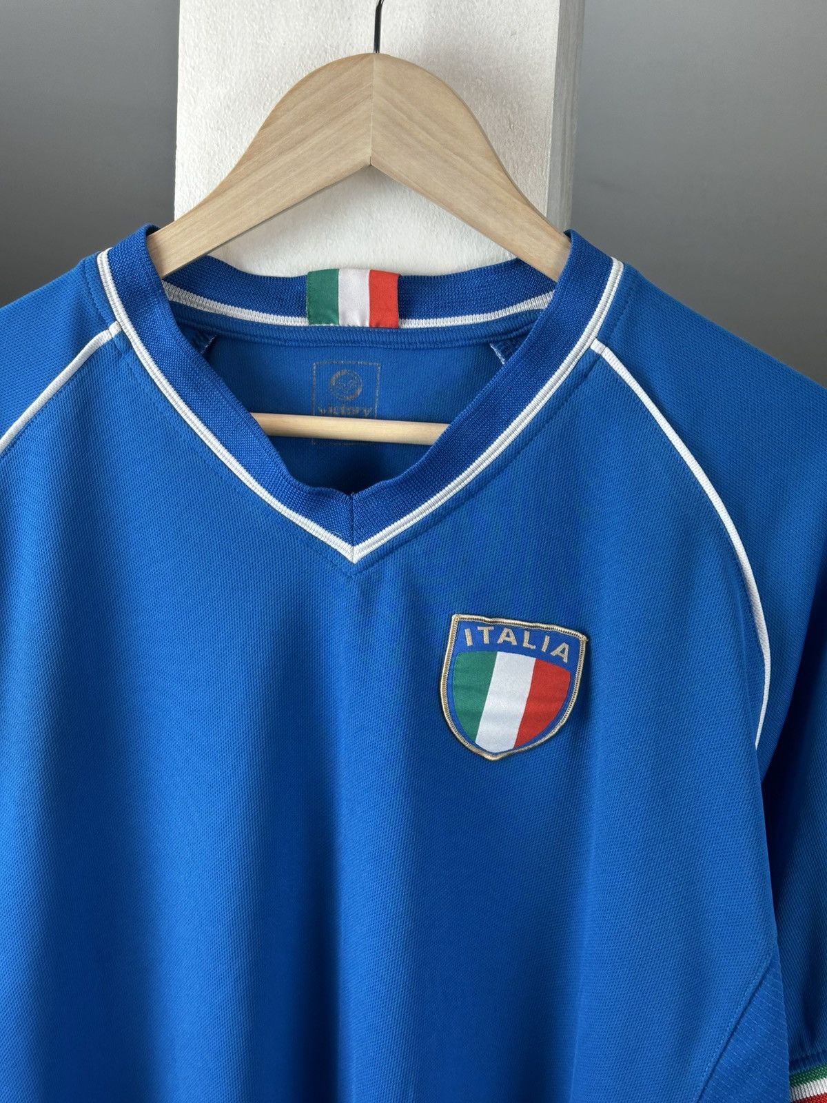 Vintage Vintage Italy Tee Big Logo Italia Size US L / EU 52-54 / 3 - 4 Thumbnail