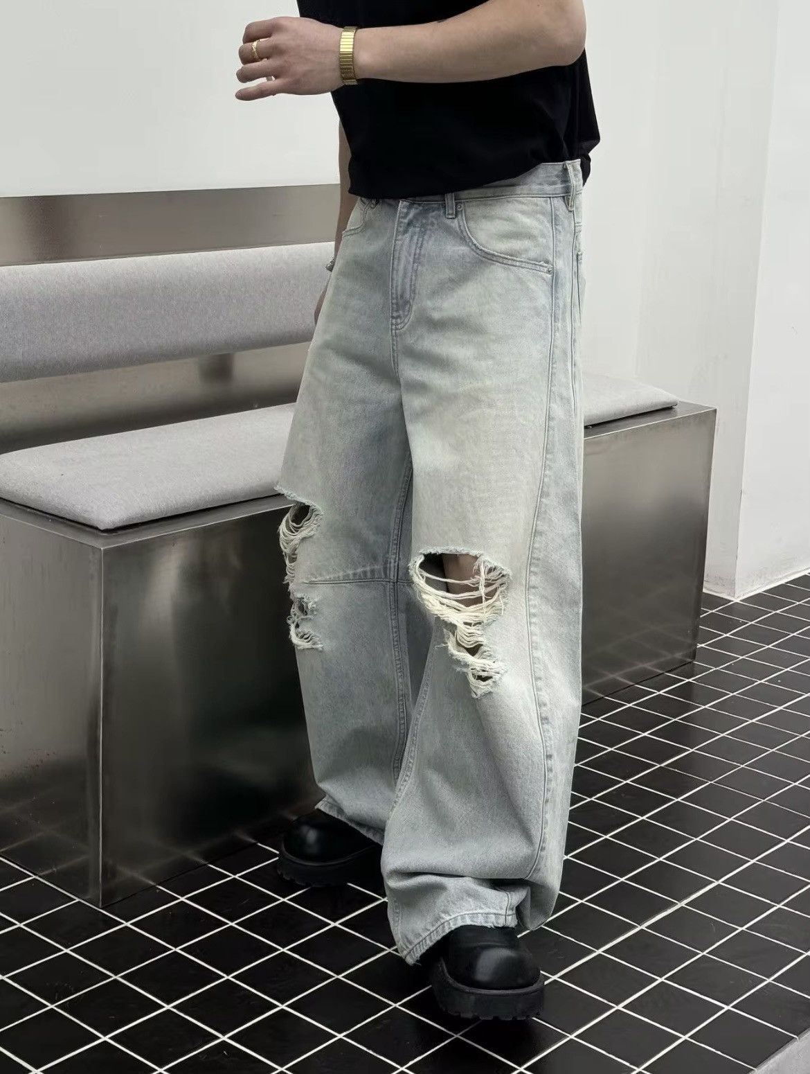 Other Grey ODM shredded denims Size US 30 / EU 46 - 3 Thumbnail
